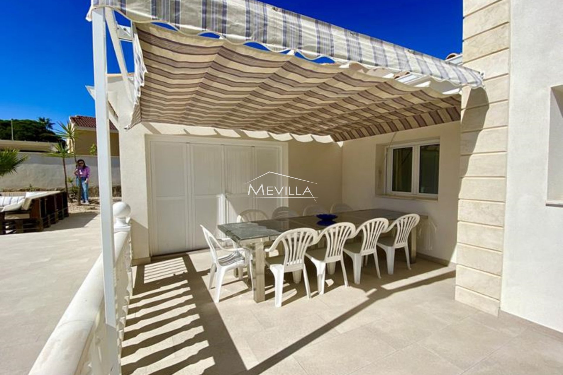 Resales - Villa - Orihuela Costa - La Zenia