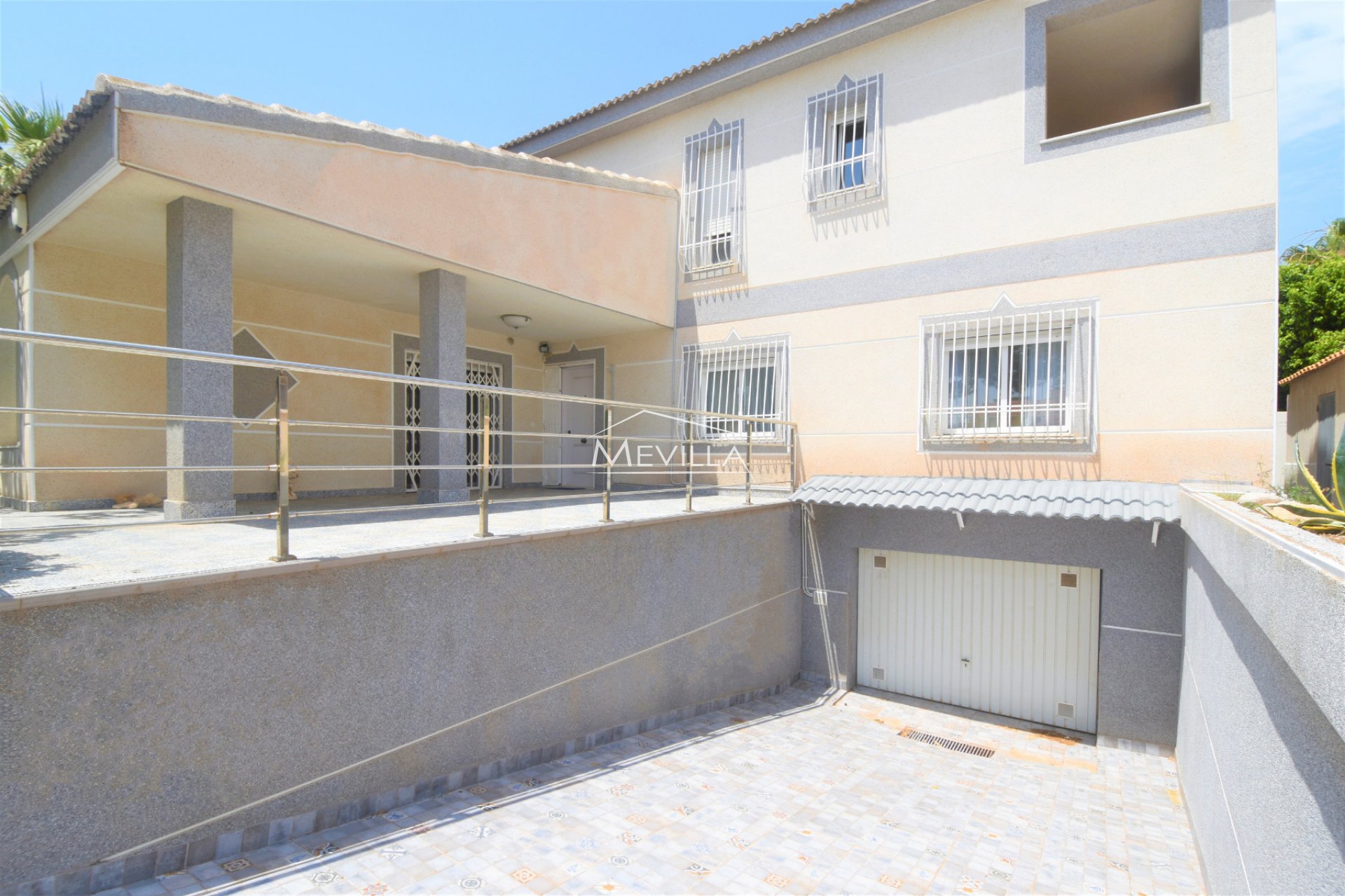 Resales - Villa - Orihuela Costa - La Zenia