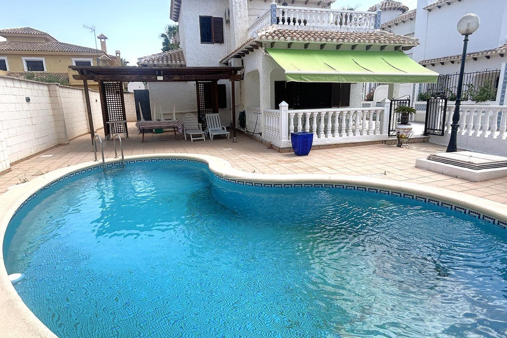 Resales - Villa - Orihuela Costa - La Zenia