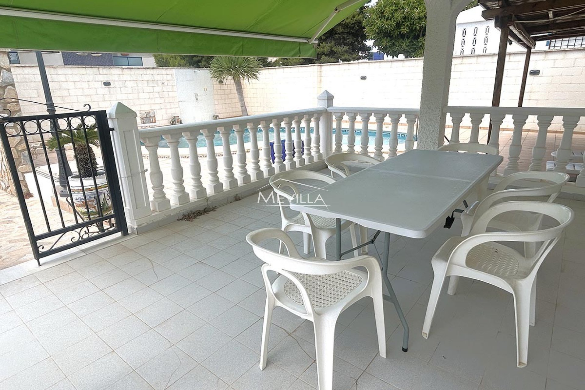 Resales - Villa - Orihuela Costa - La Zenia