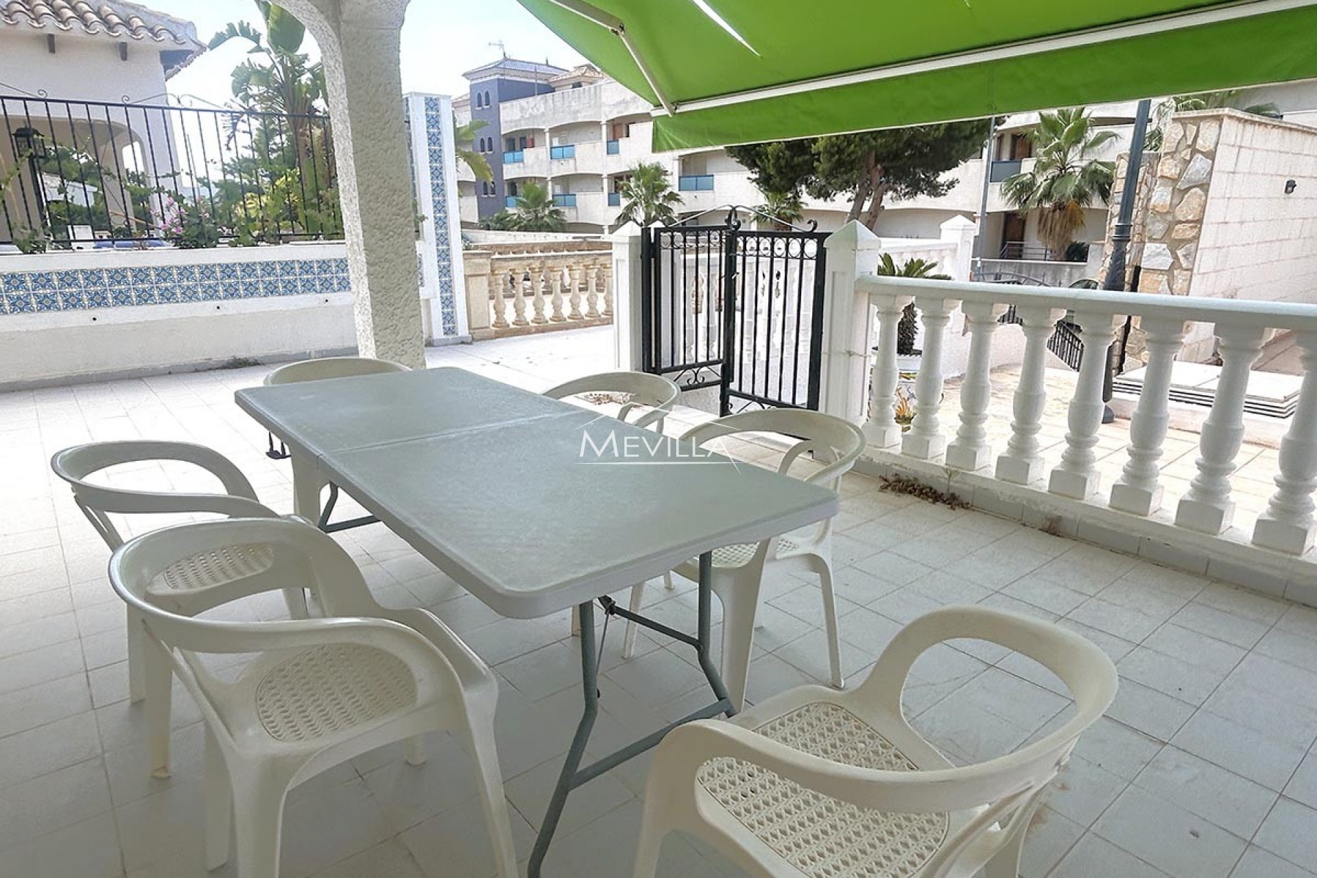 Resales - Villa - Orihuela Costa - La Zenia