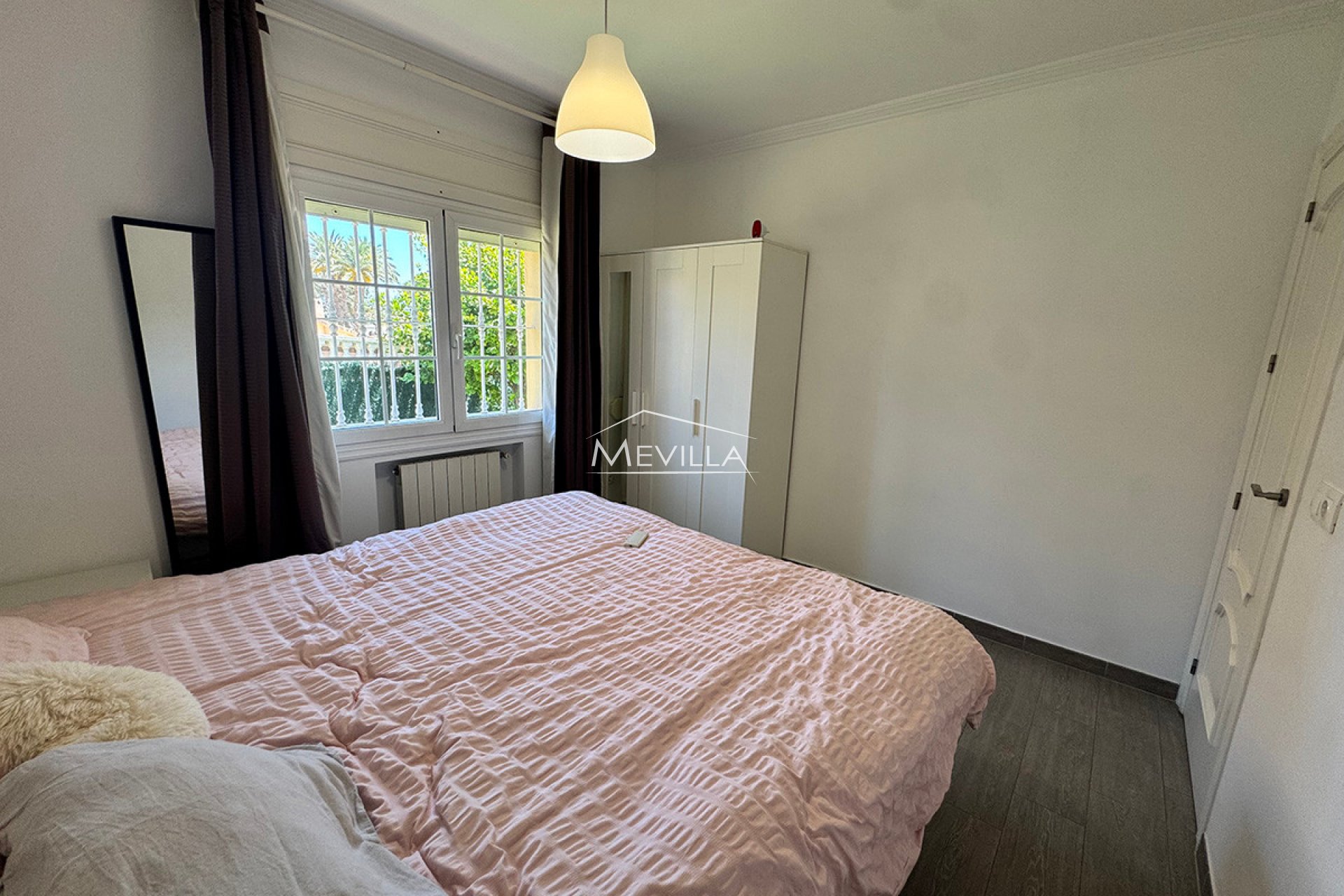 Resales - Villa - Orihuela Costa - La Zenia