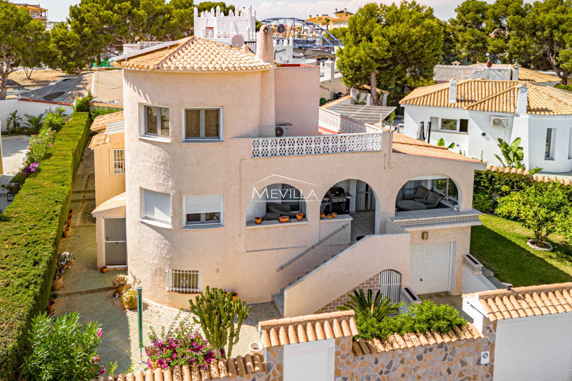 Resales - Villa - Orihuela Costa - La Zenia