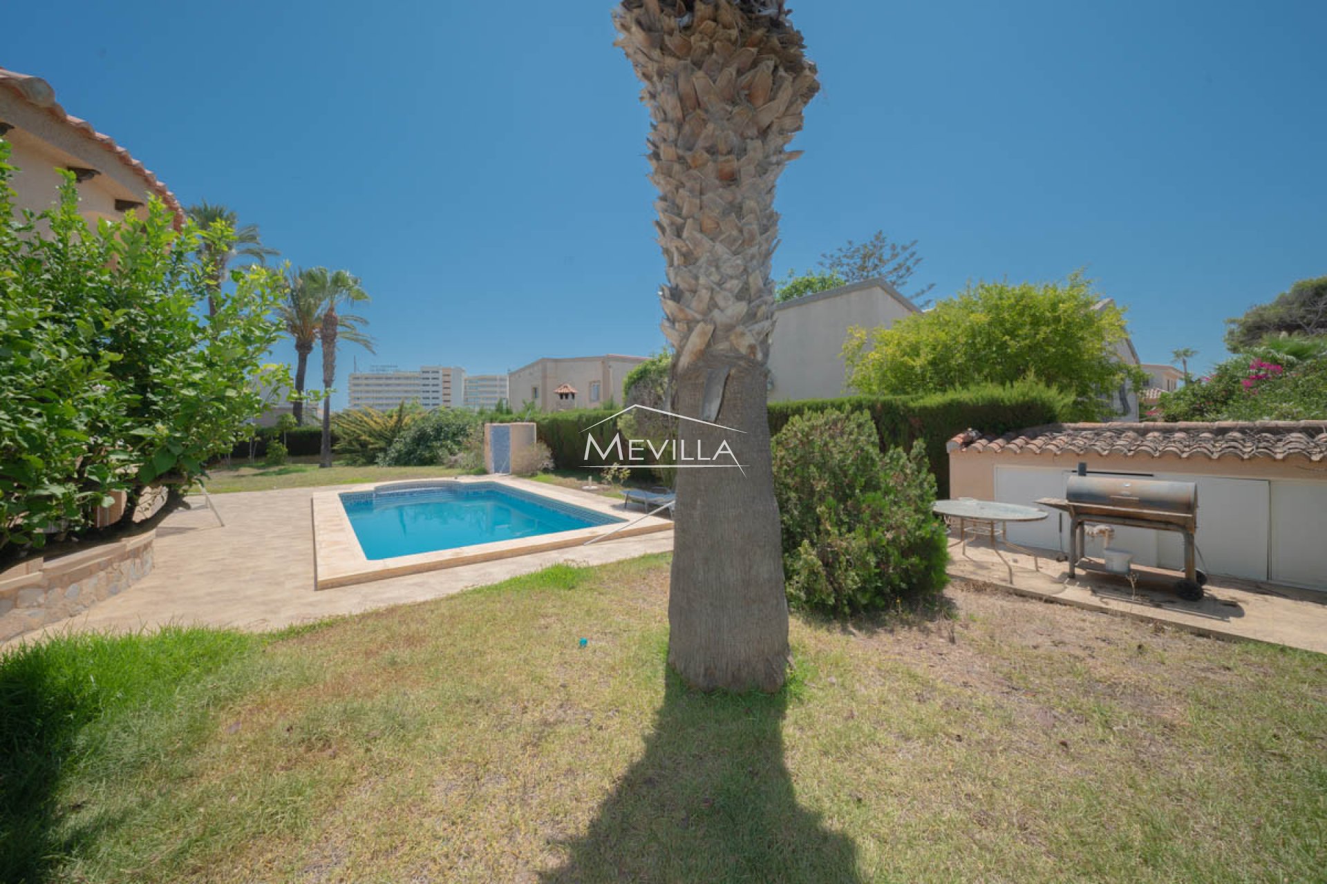 Resales - Villa - Orihuela Costa - La Zenia