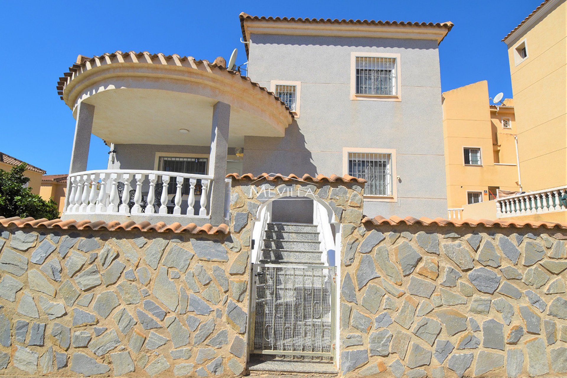 Resales - Villa - Orihuela Costa - Playa Flamenca