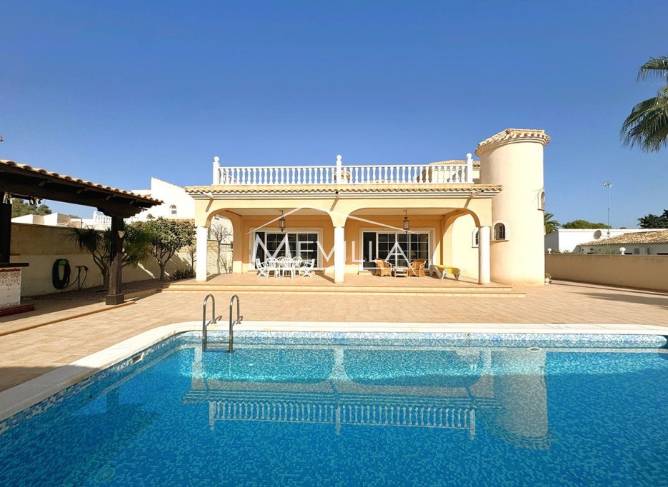 Resales - Villa - Orihuela Costa - Playa Flamenca