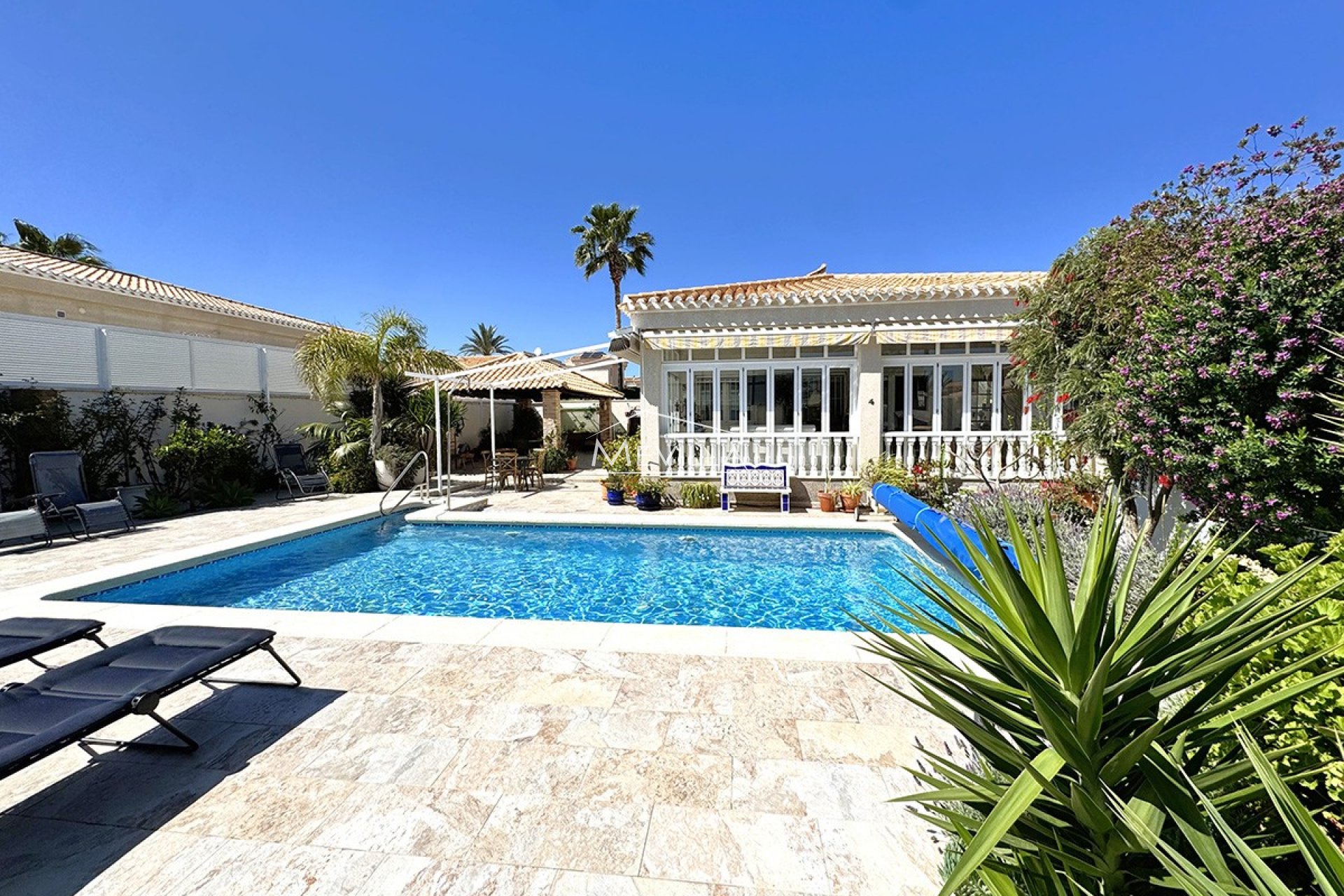 Resales - Villa - Orihuela Costa - Playa Flamenca