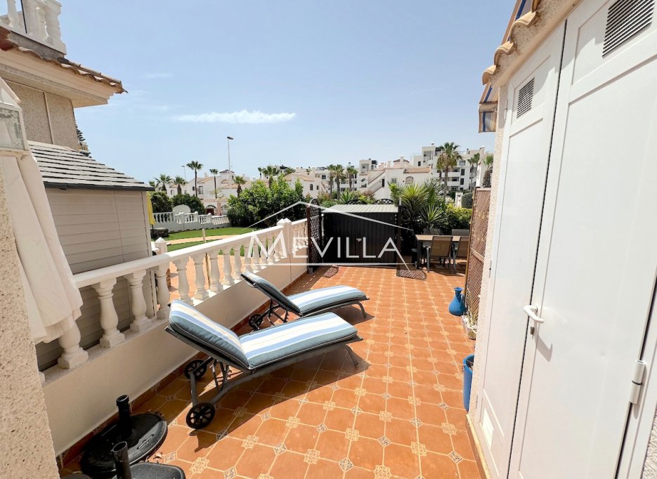 Resales - Villa - Orihuela Costa - Villamartin