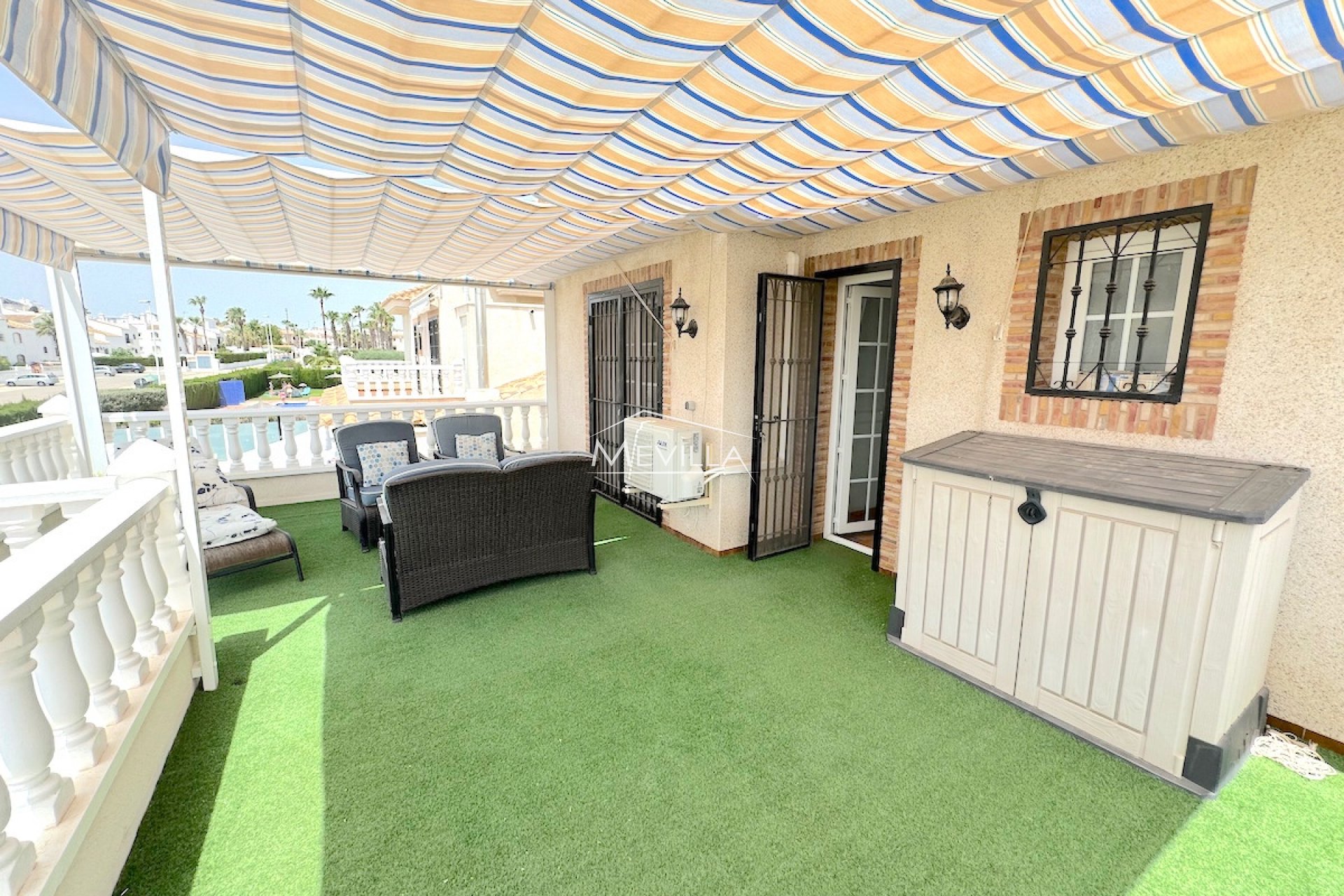 Resales - Villa - Orihuela Costa - Villamartin