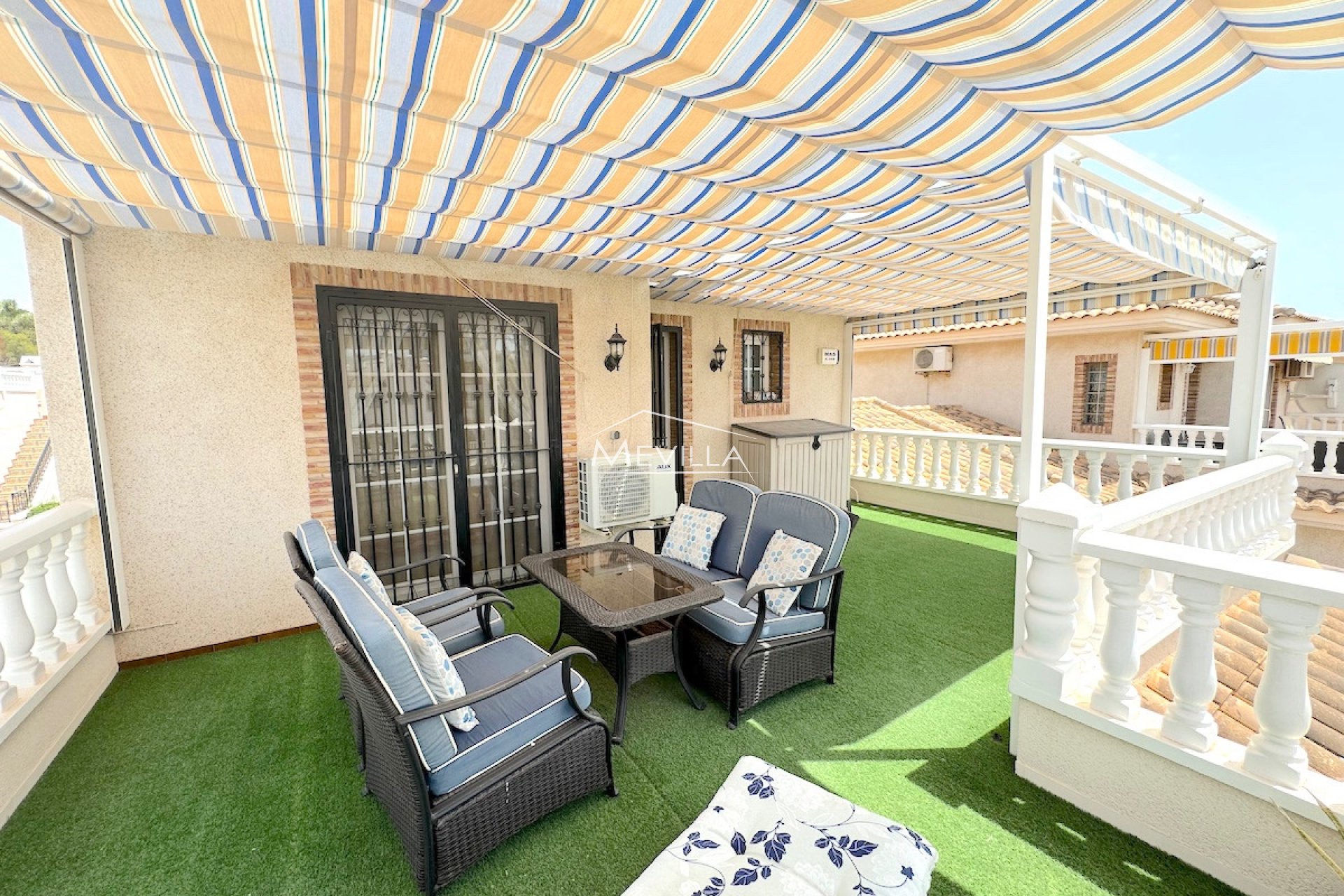 Resales - Villa - Orihuela Costa - Villamartin