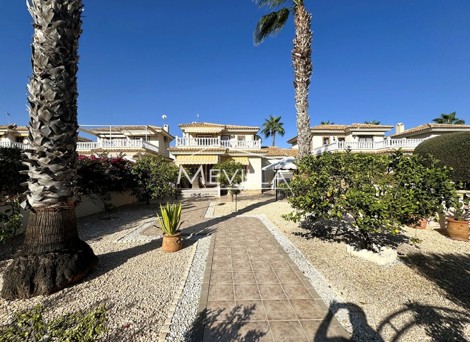 Resales - Villa - Orihuela Costa - Villamartin