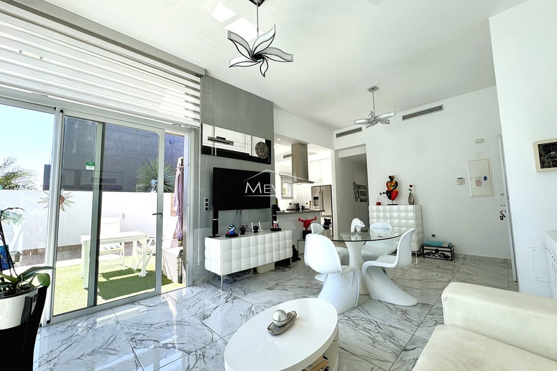 Resales - Villa - Pilar de la Horadada