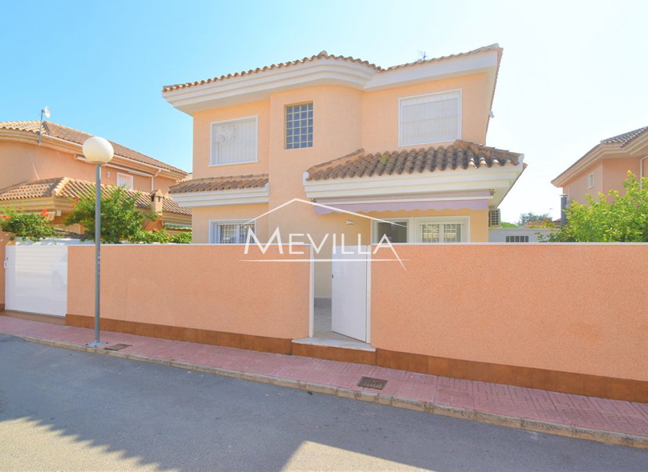 Resales - Villa - Torrevieja - Los Altos