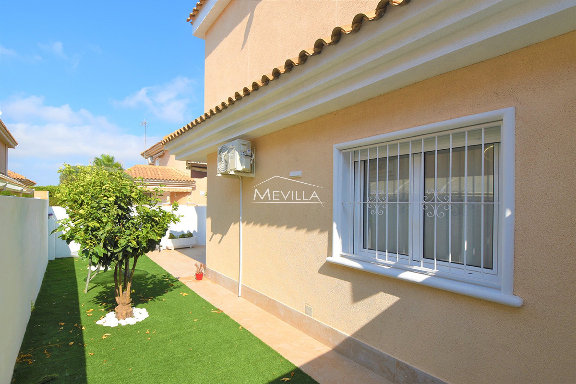 Resales - Villa - Torrevieja - Los Altos