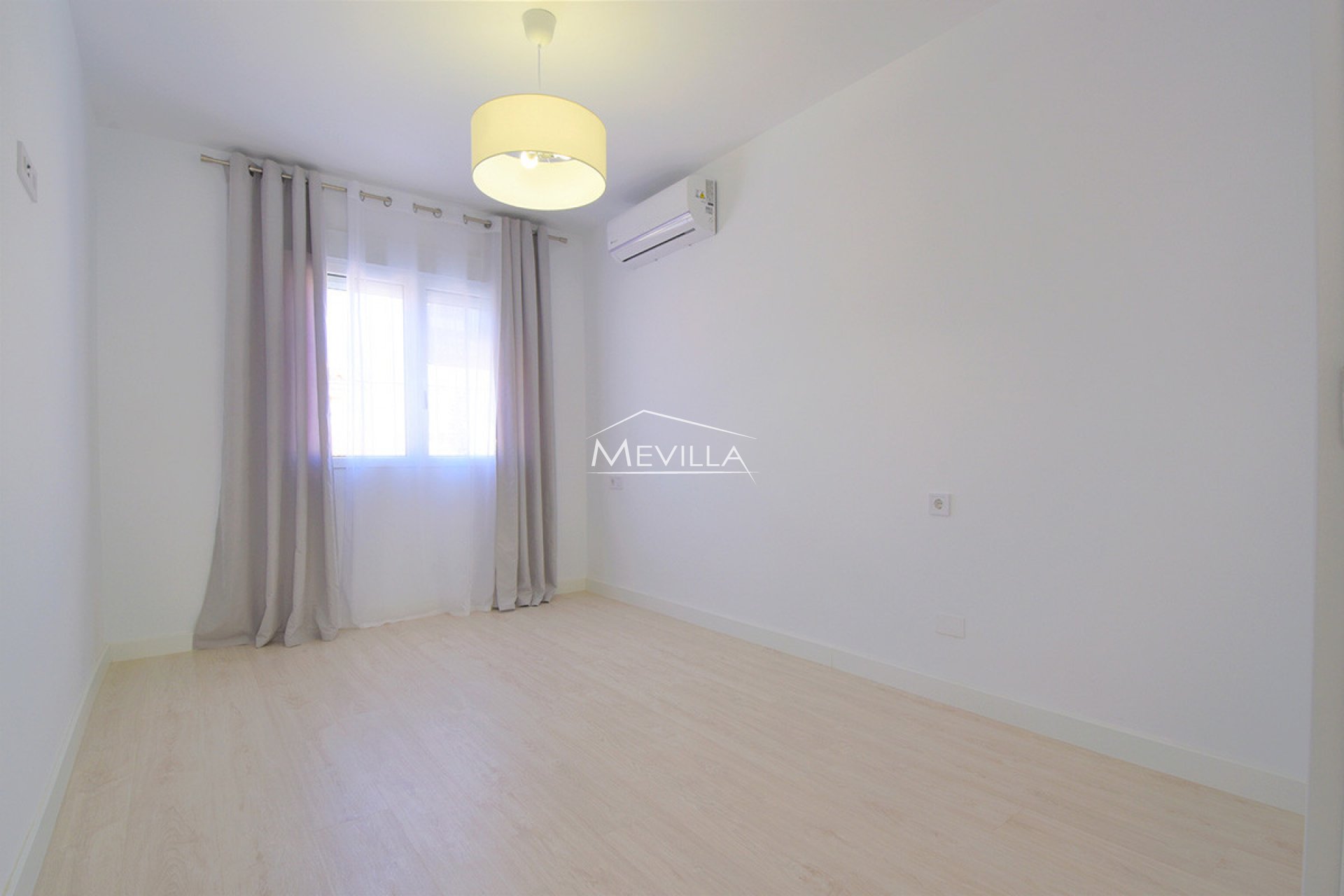 Resales - Villa - Torrevieja - Los Altos