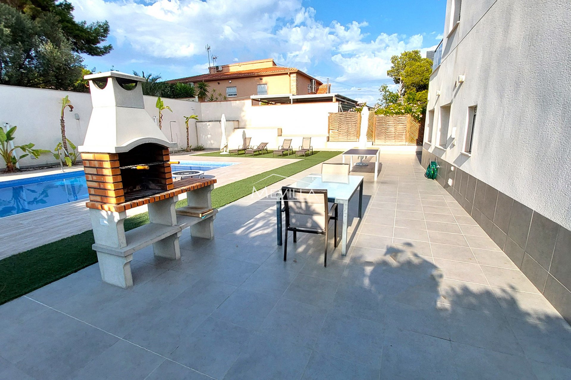 Resales - Villa - Torrevieja - Los Balcones