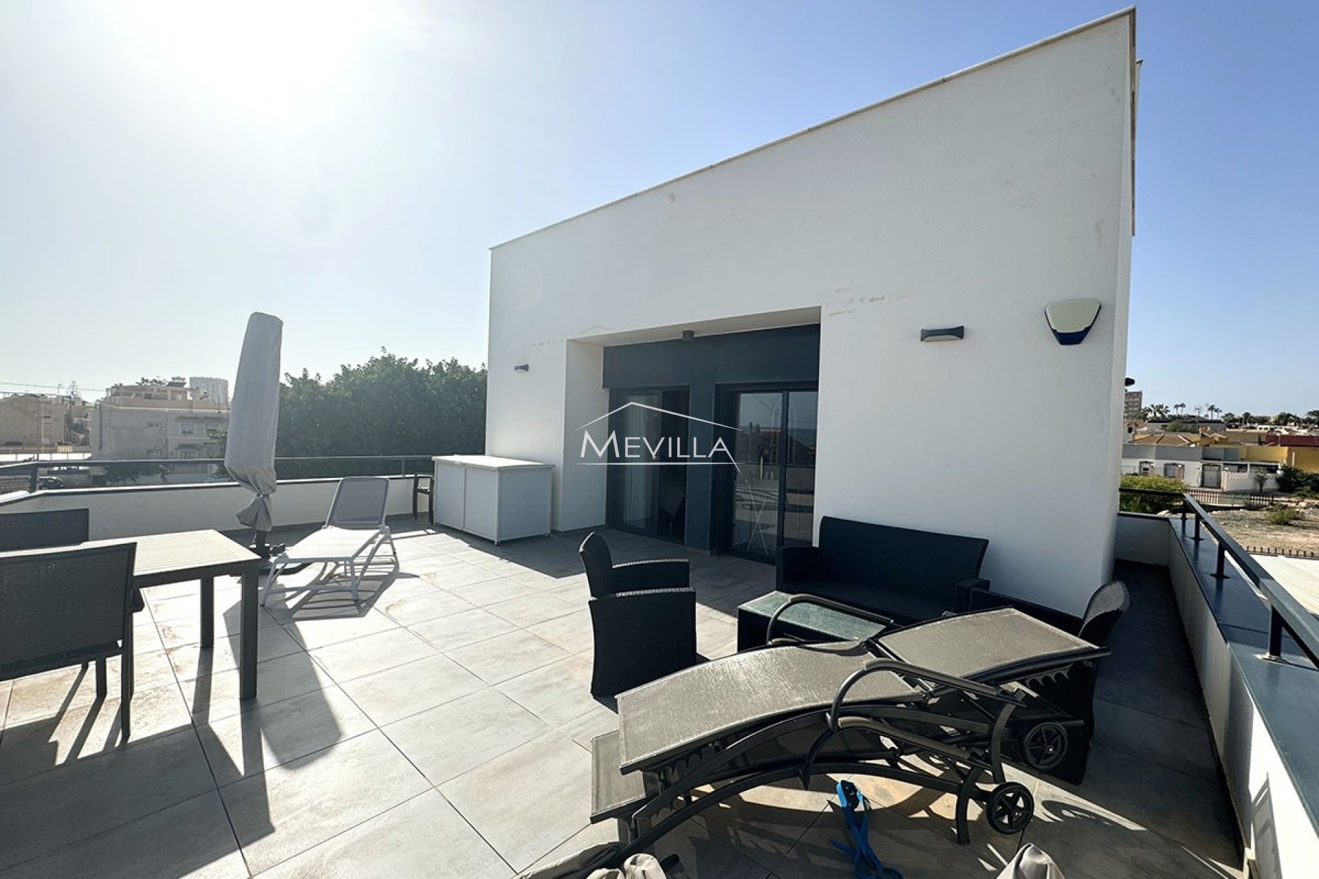 Resales - Villa - Torrevieja