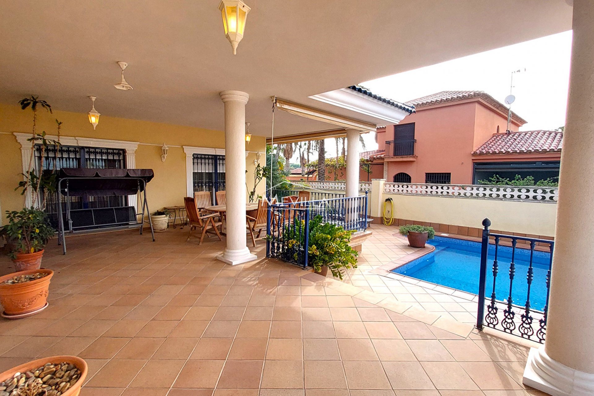 Resales - Villa - Torrevieja