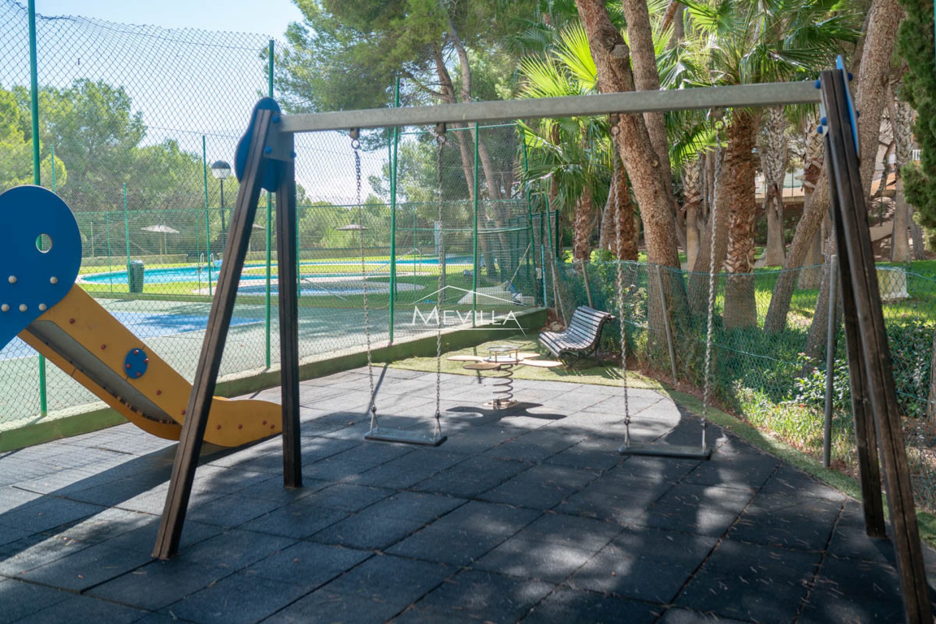 Reventas - Apartamento - Orihuela Costa - Campoamor