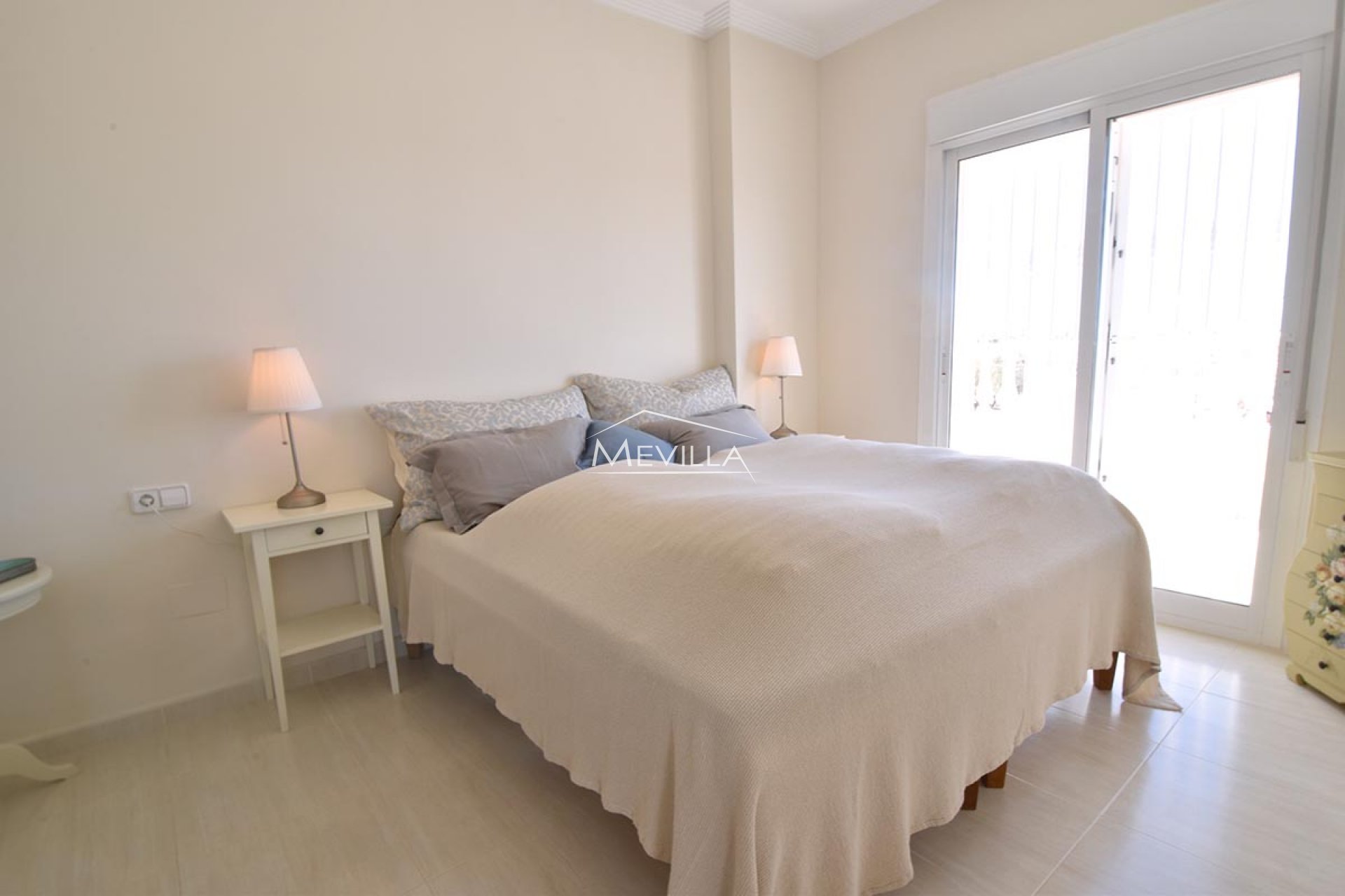 Reventas - Chalet / Villa - Guardamar / Ciudad Quesada / La Marina - Ciudad Quesada