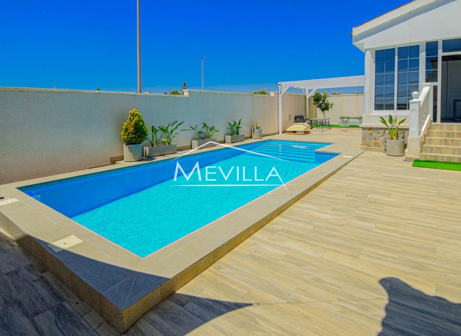 Reventas - Chalet / Villa - Guardamar / Ciudad Quesada / La Marina - Ciudad Quesada