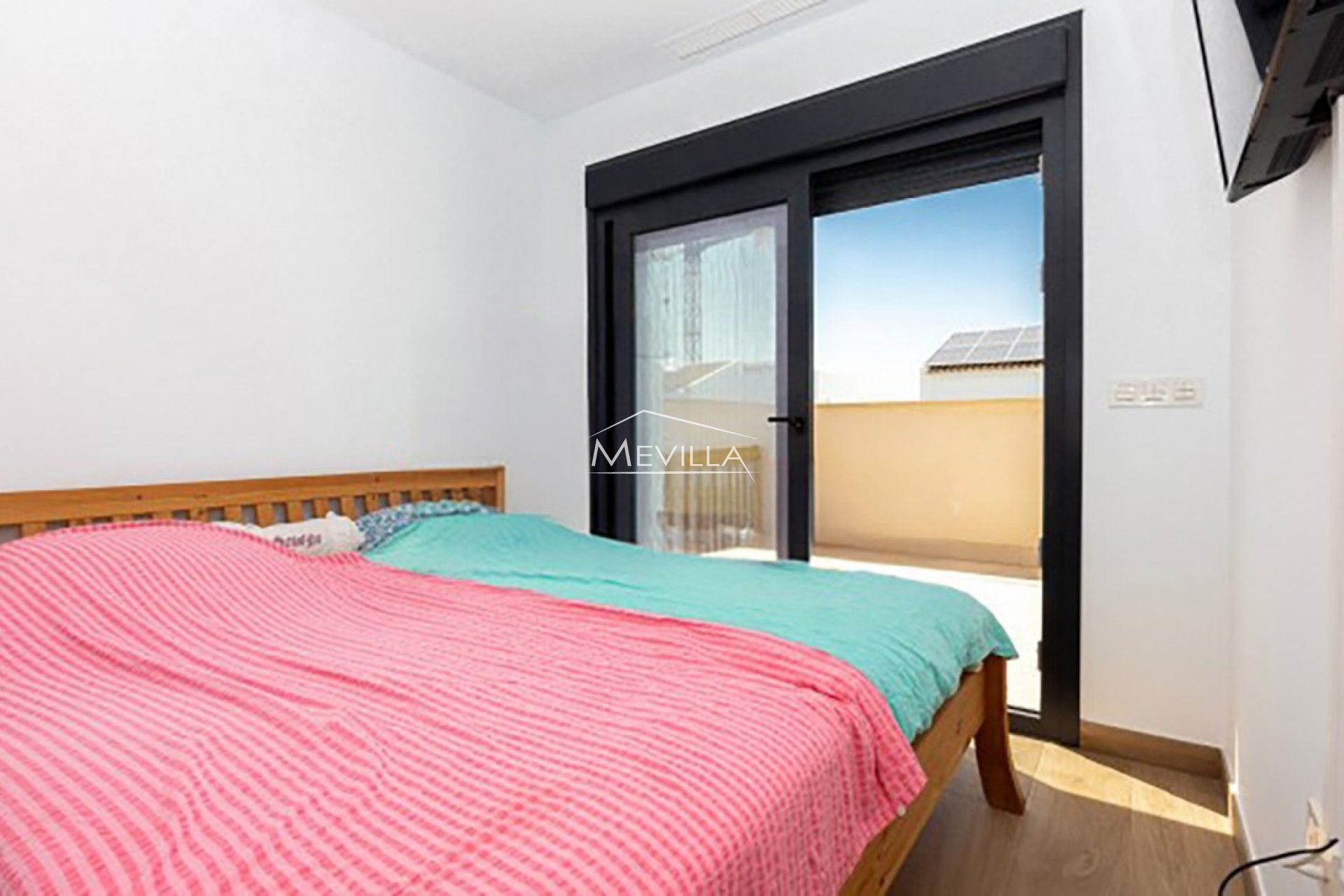 Reventas - Chalet / Villa - Guardamar / Ciudad Quesada / La Marina - La Marina