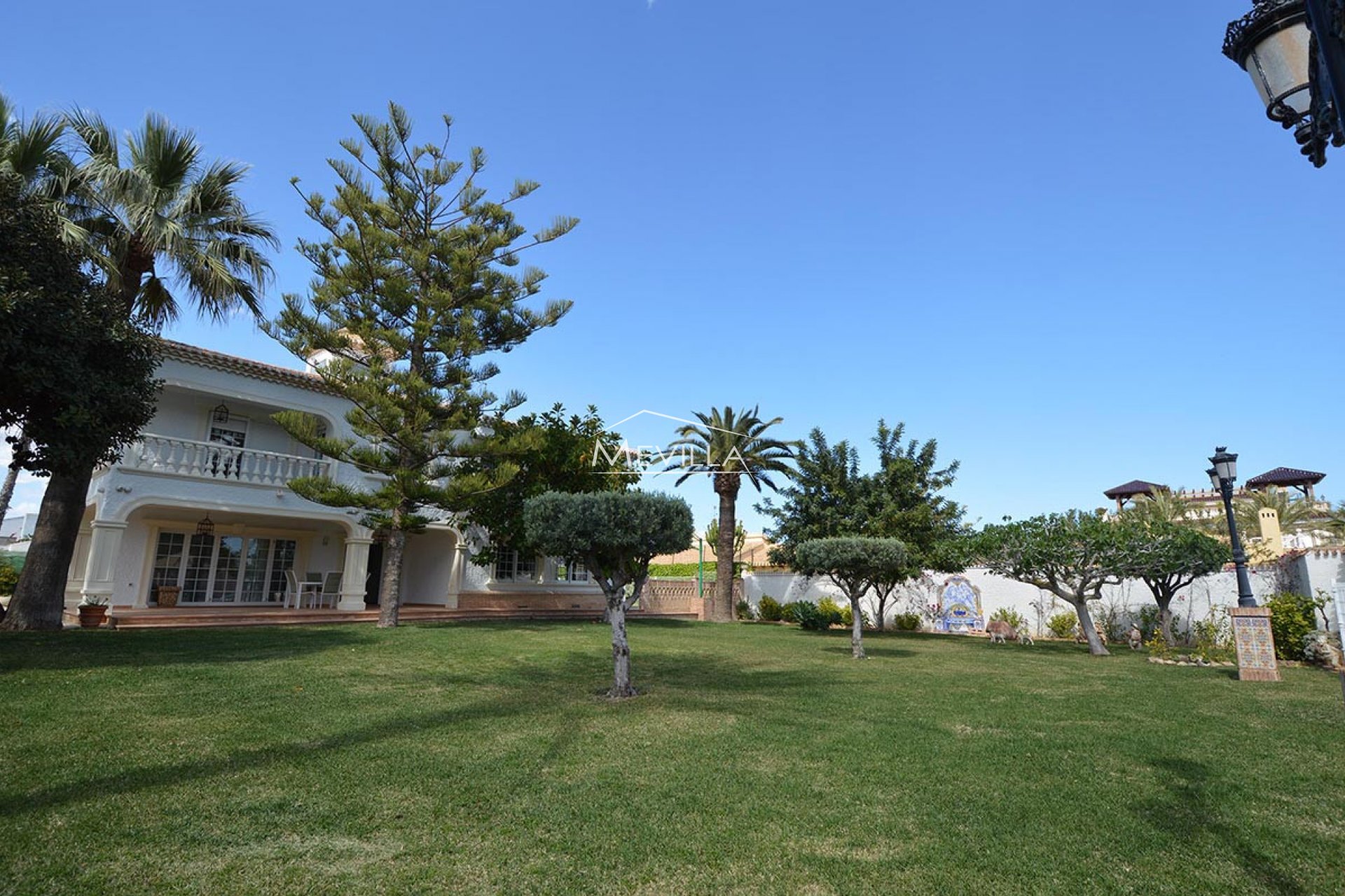 Reventas - Chalet / Villa - Orihuela Costa - Cabo Roig