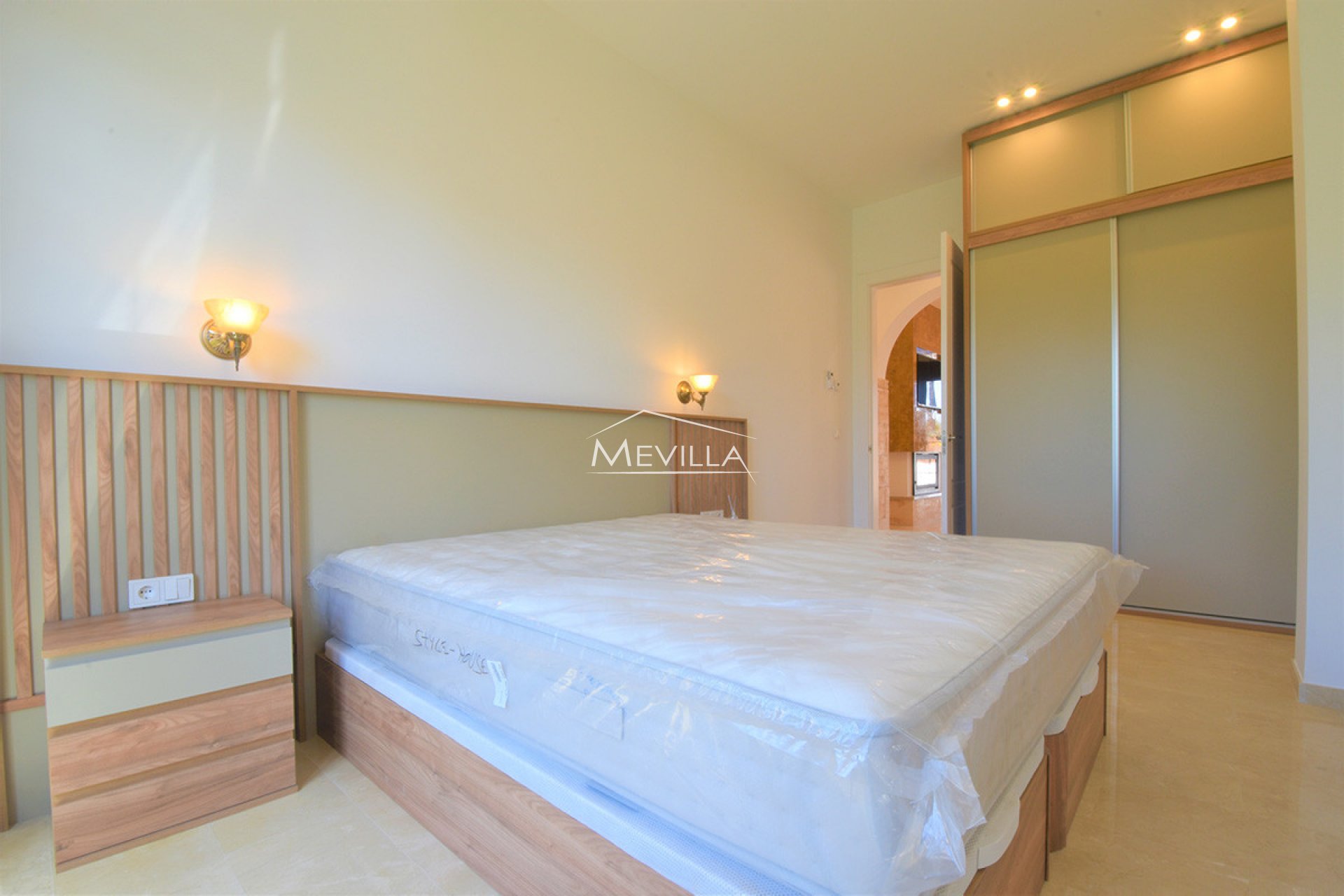 Reventas - Chalet / Villa - Orihuela Costa - Cabo Roig