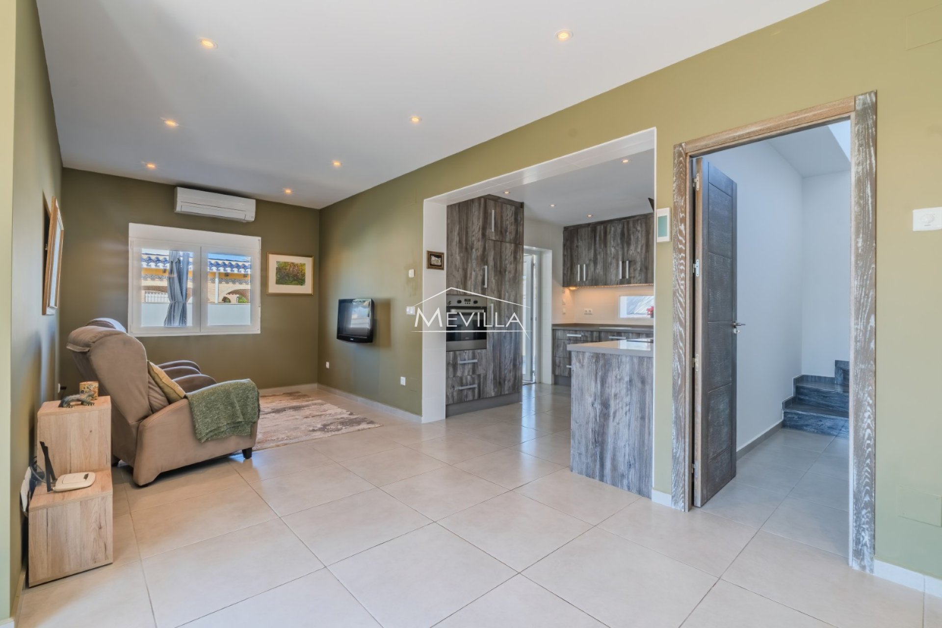 Reventas - Chalet / Villa - Orihuela Costa - Cabo Roig
