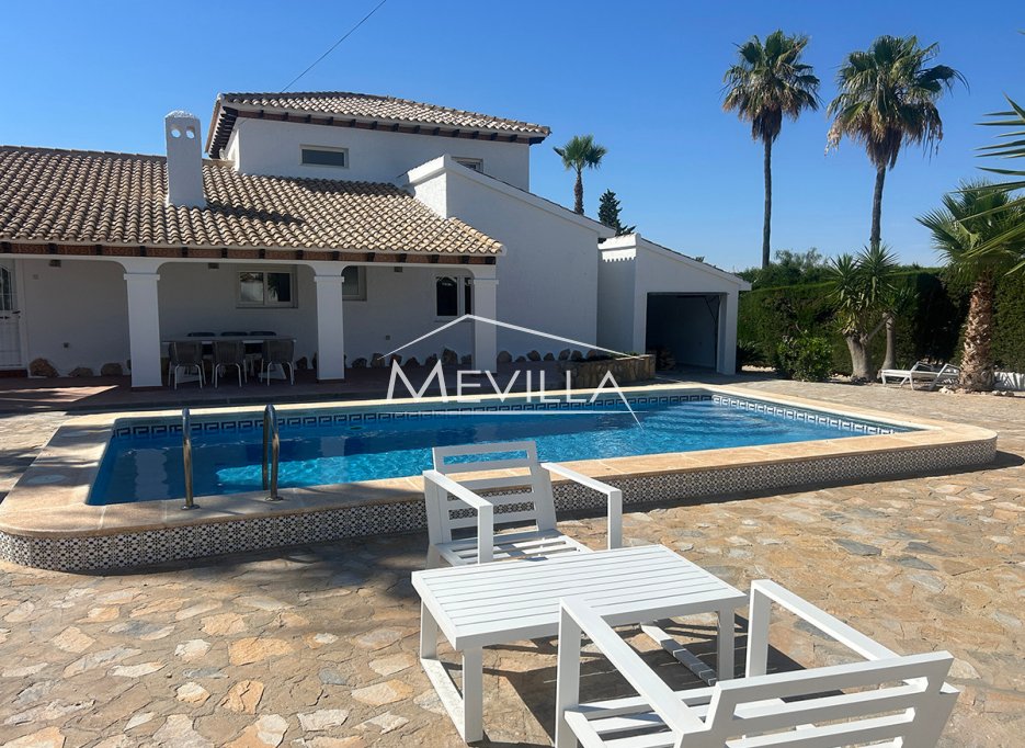 Reventas - Chalet / Villa - Orihuela Costa - Cabo Roig