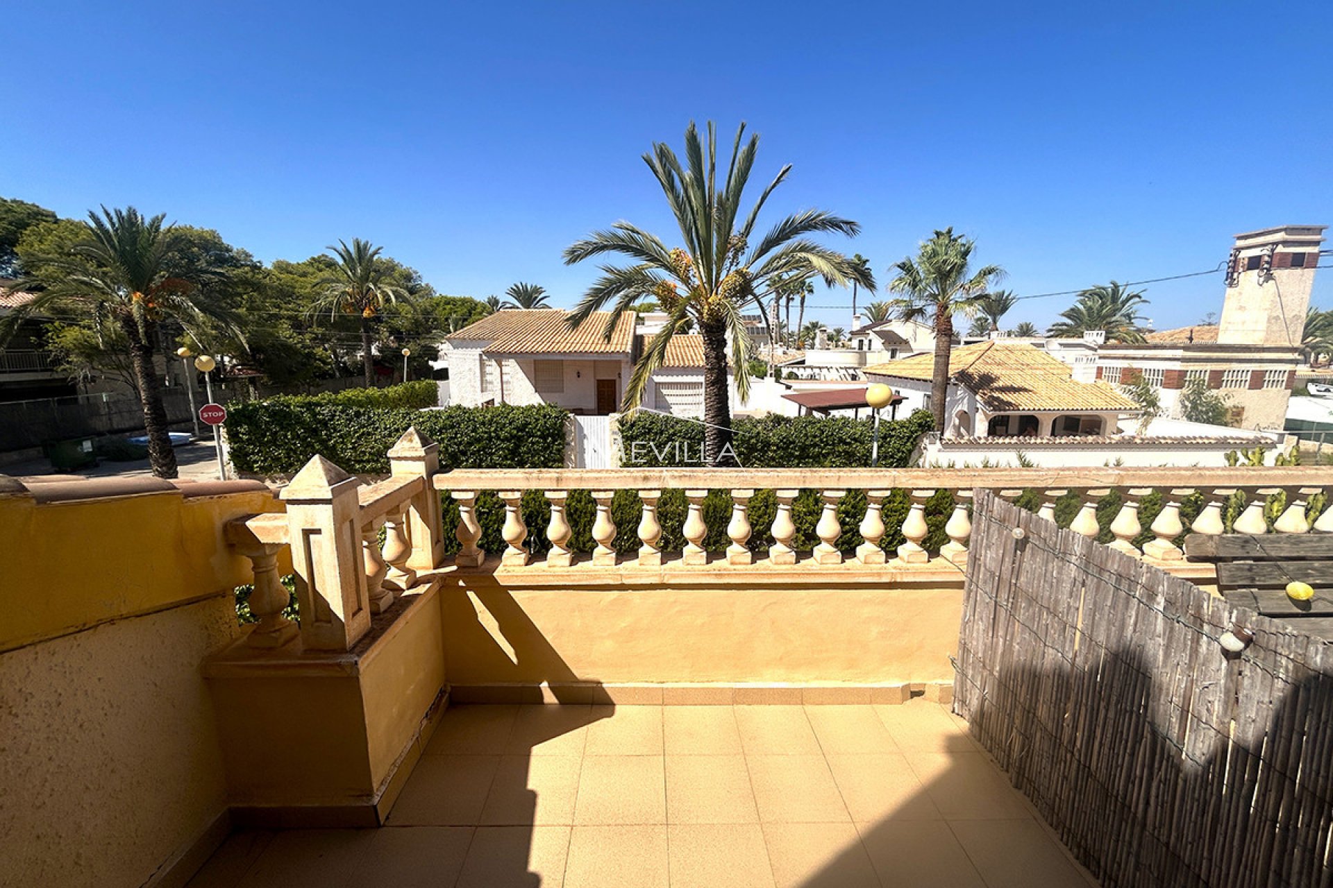 Reventas - Chalet / Villa - Orihuela Costa - Cabo Roig