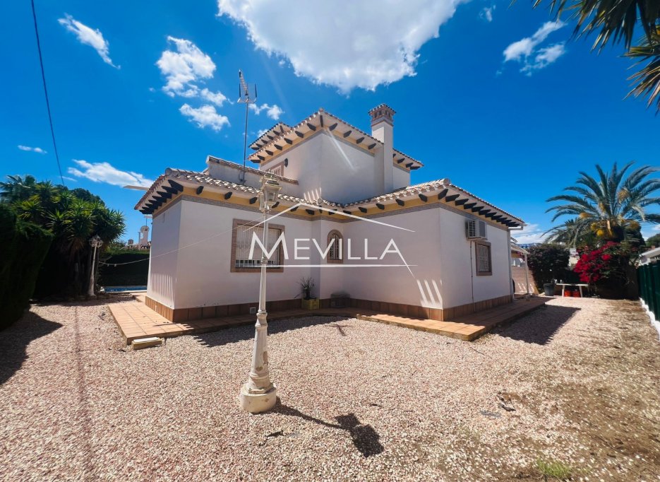 Reventas - Chalet / Villa - Orihuela Costa - Cabo Roig