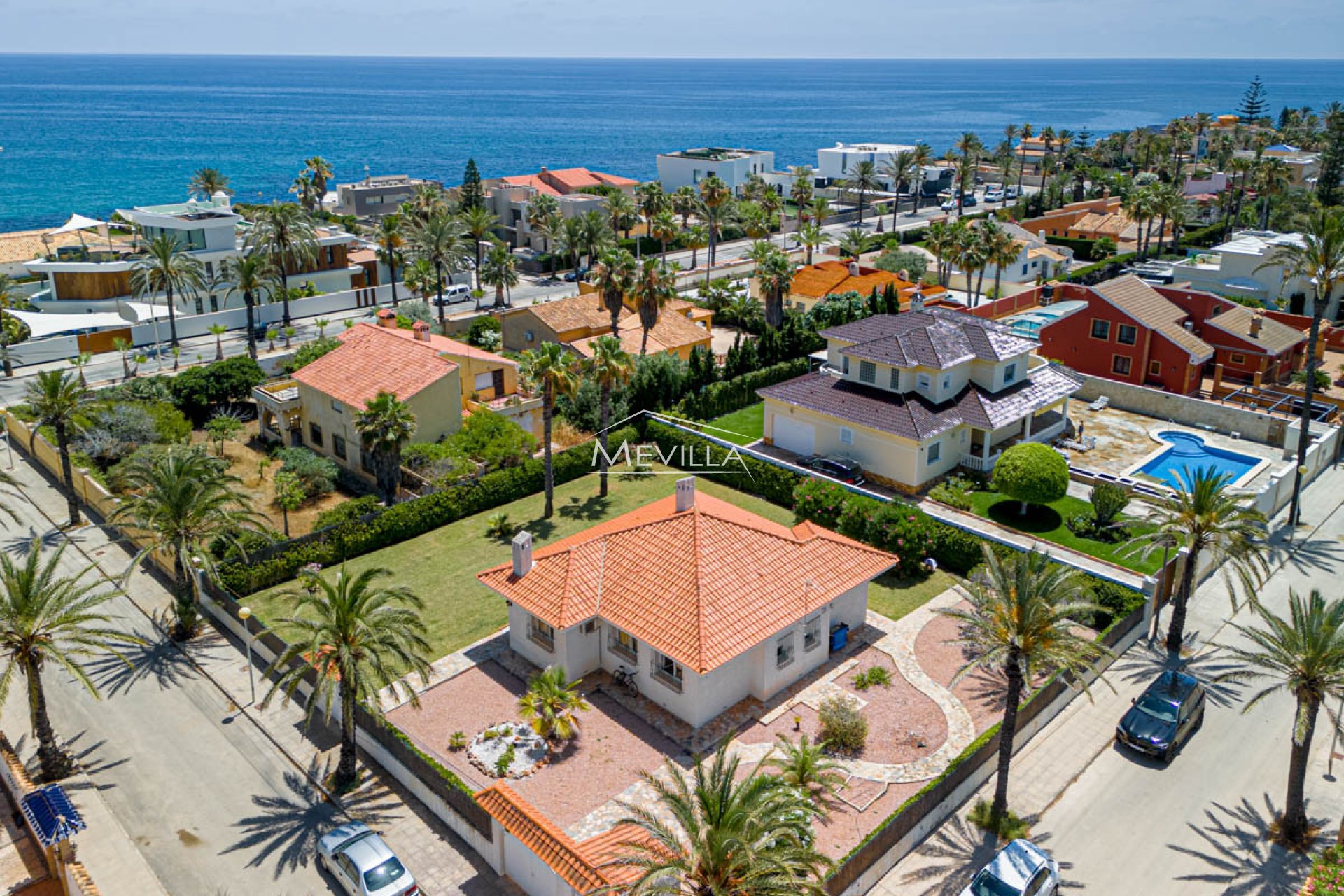 Reventas - Chalet / Villa - Orihuela Costa - Cabo Roig