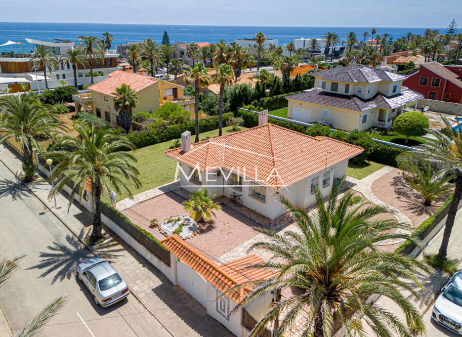Reventas - Chalet / Villa - Orihuela Costa - Cabo Roig