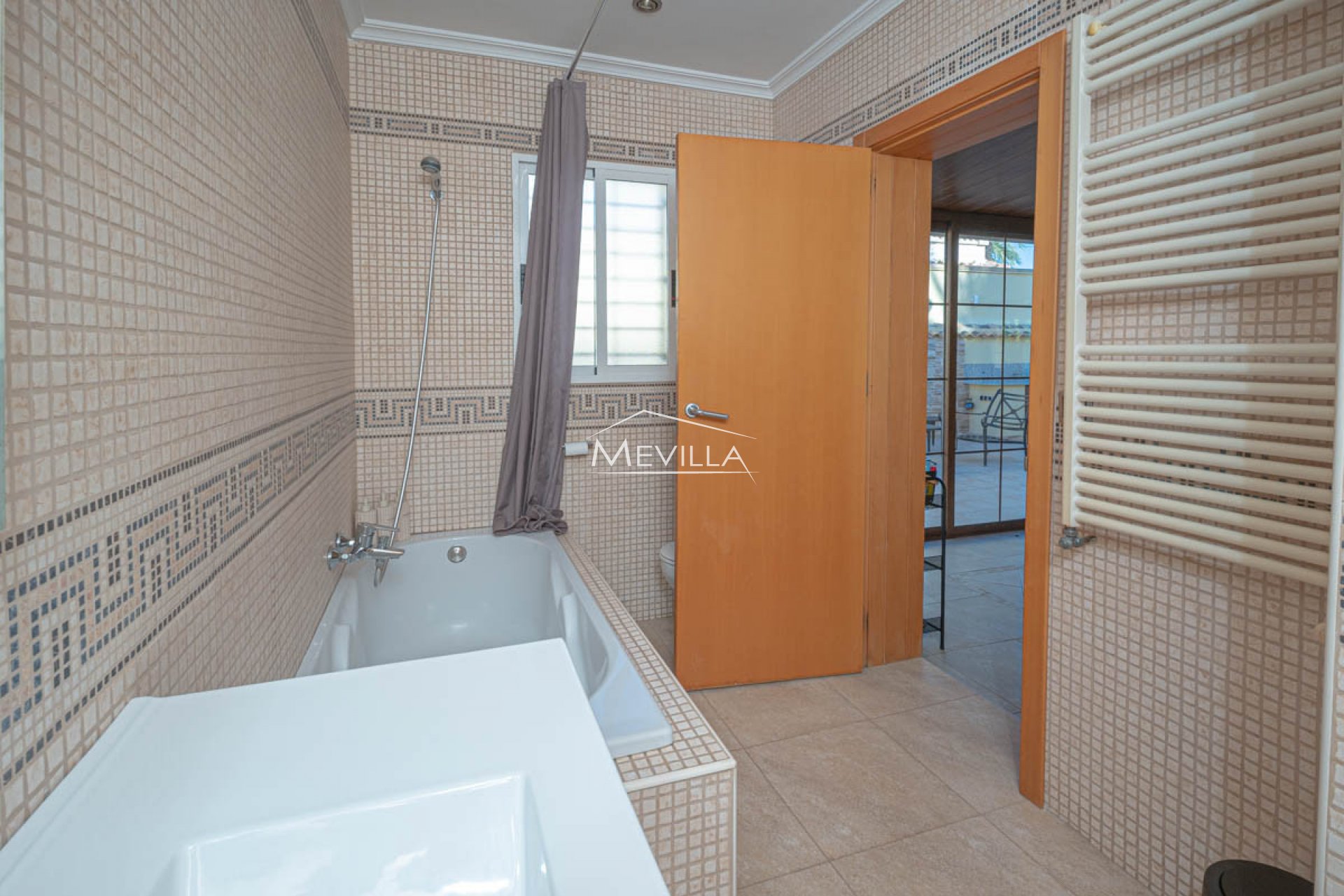 Reventas - Chalet / Villa - Orihuela Costa - Cabo Roig