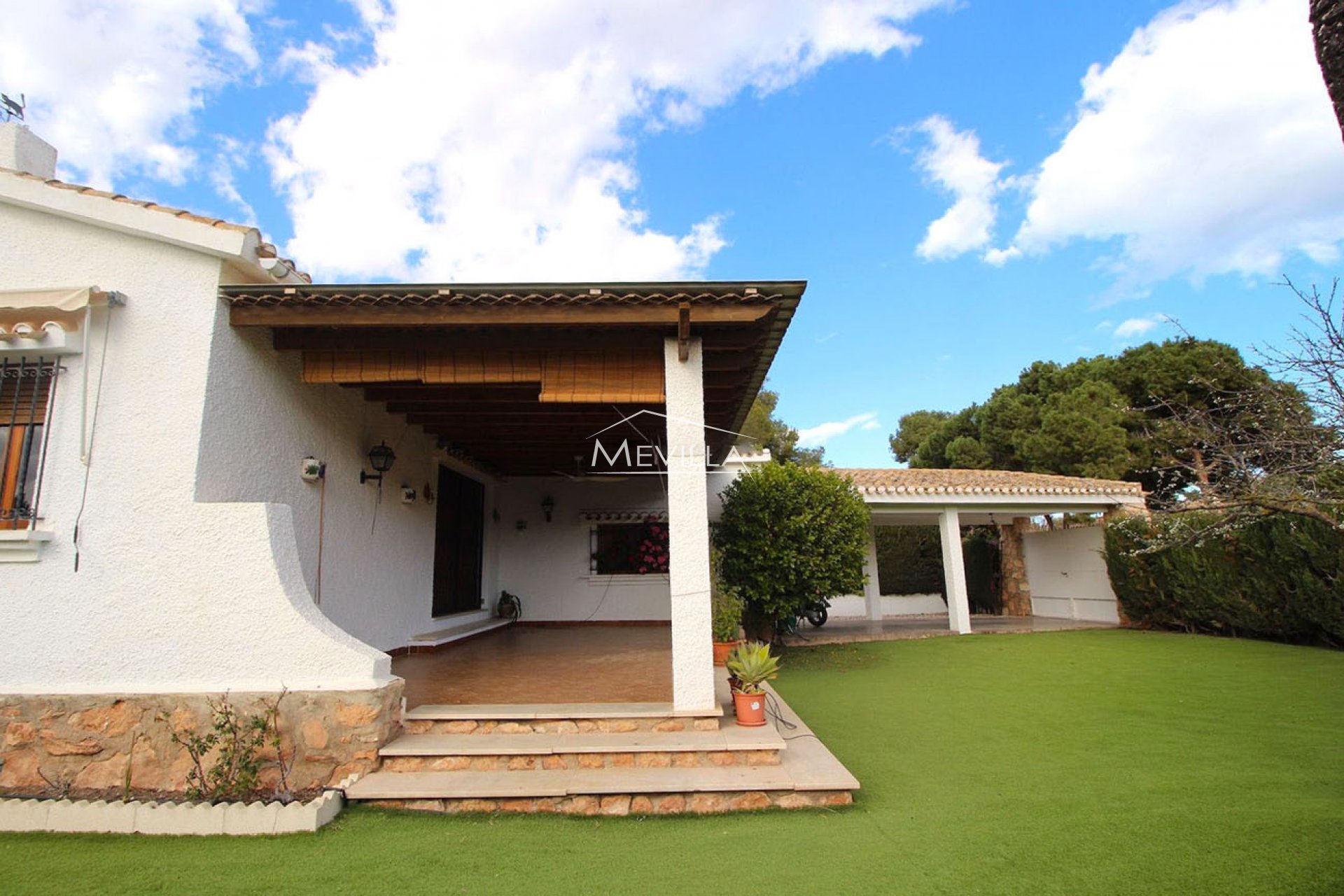 Reventas - Chalet / Villa - Orihuela Costa - Campoamor