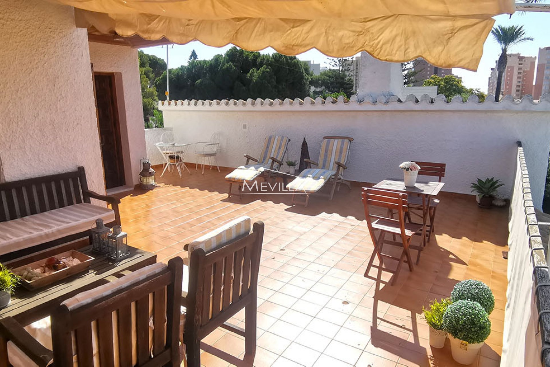 Reventas - Chalet / Villa - Orihuela Costa - Campoamor