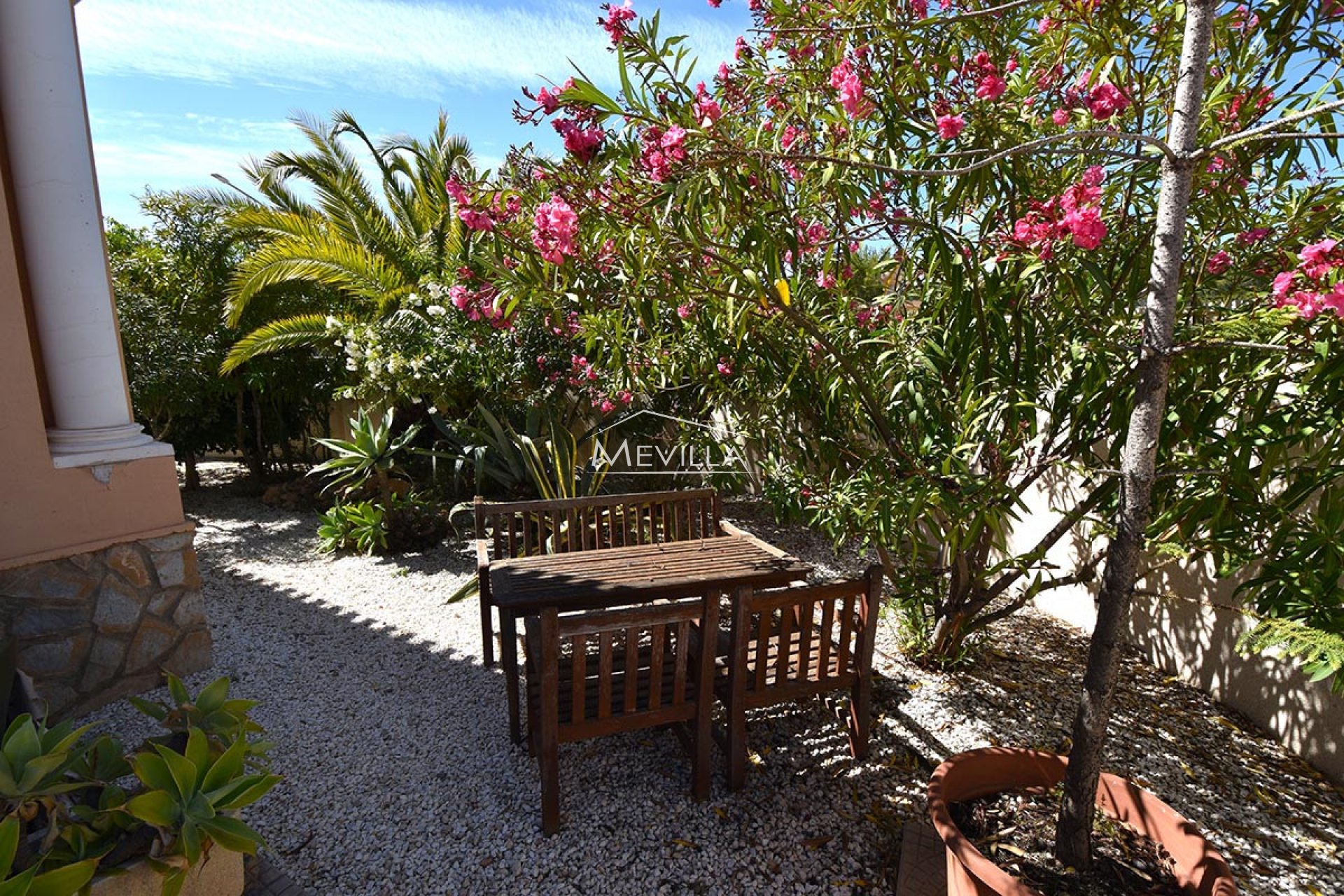 Reventas - Chalet / Villa - Orihuela Costa - Campoamor