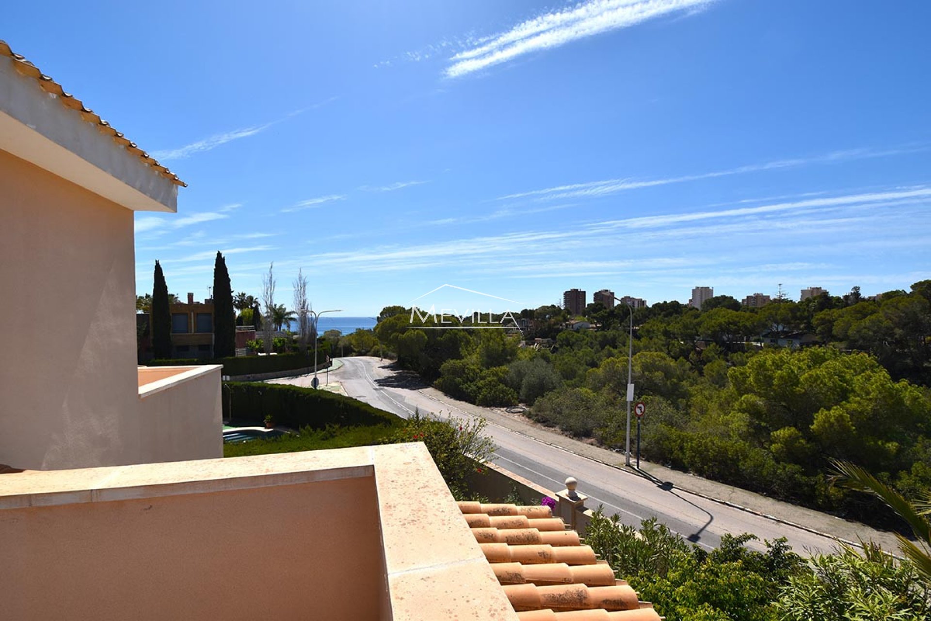 Reventas - Chalet / Villa - Orihuela Costa - Campoamor