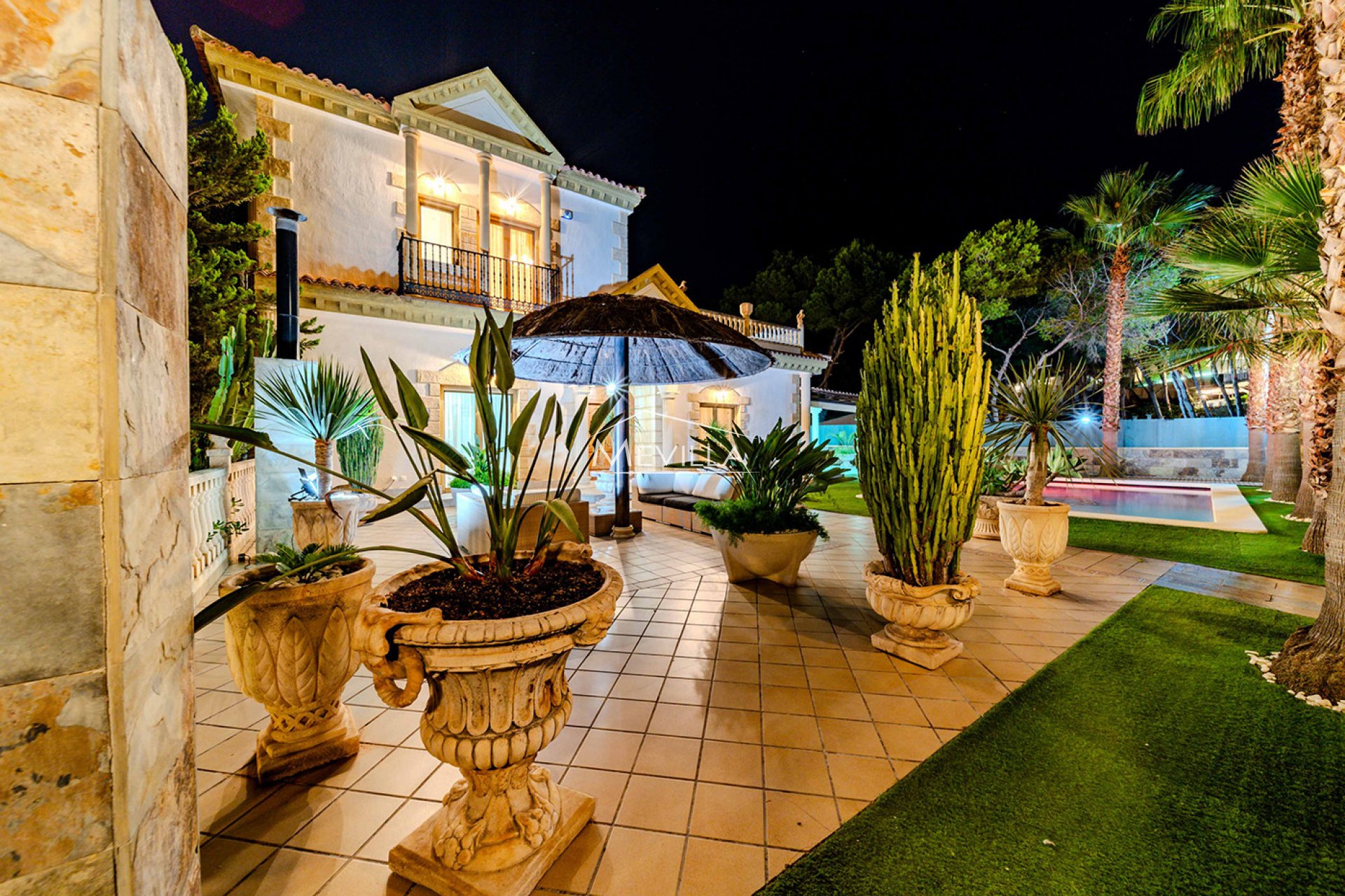 Reventas - Chalet / Villa - Orihuela Costa - Campoamor