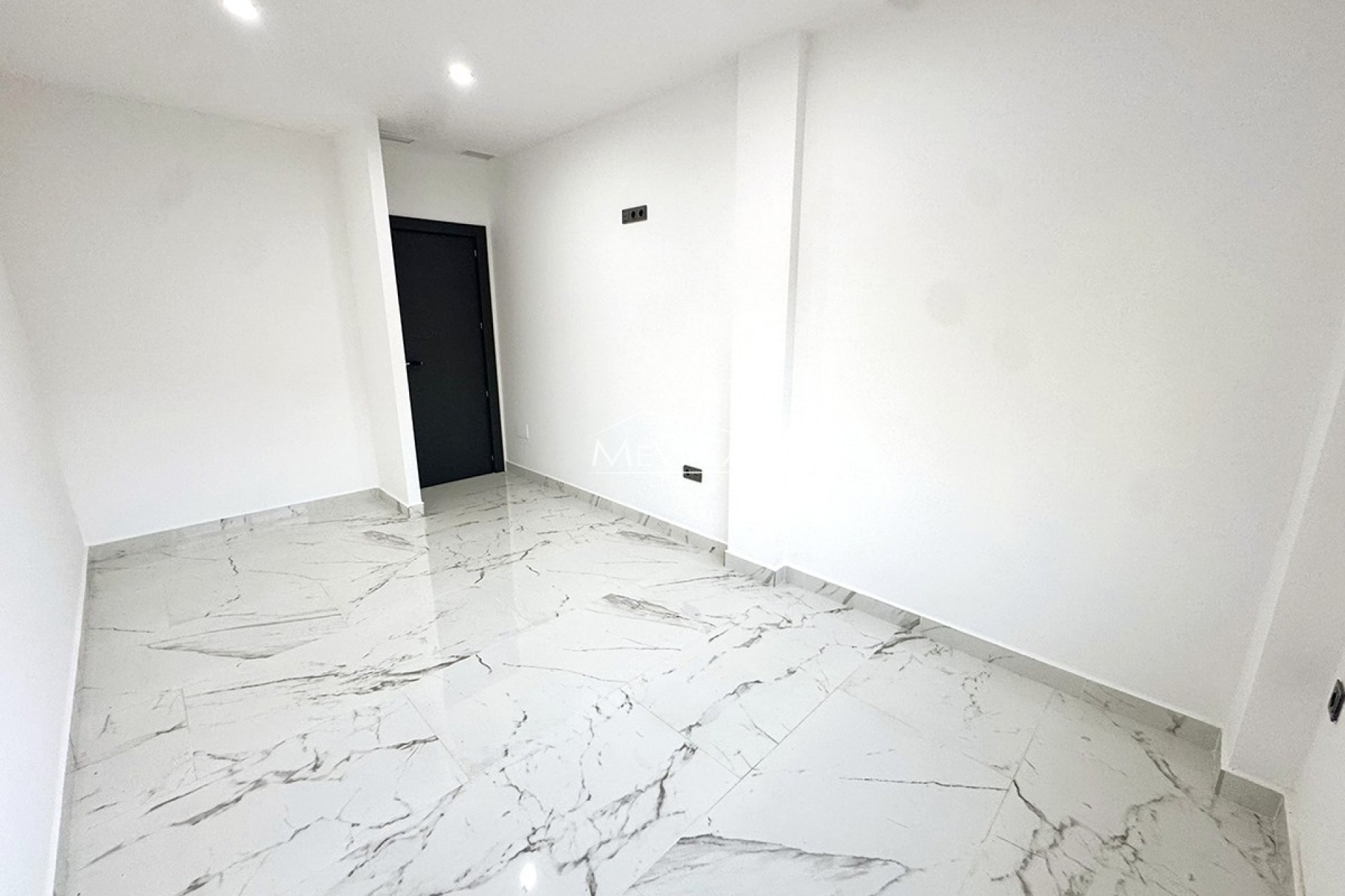 Reventas - Chalet / Villa - Orihuela Costa - Campoamor