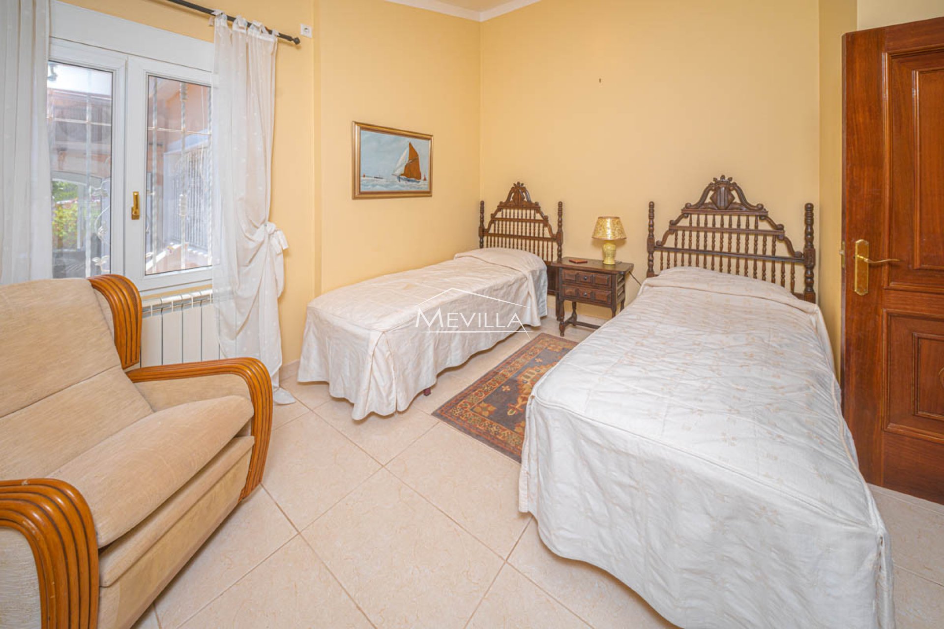 Reventas - Chalet / Villa - Orihuela Costa - Campoamor