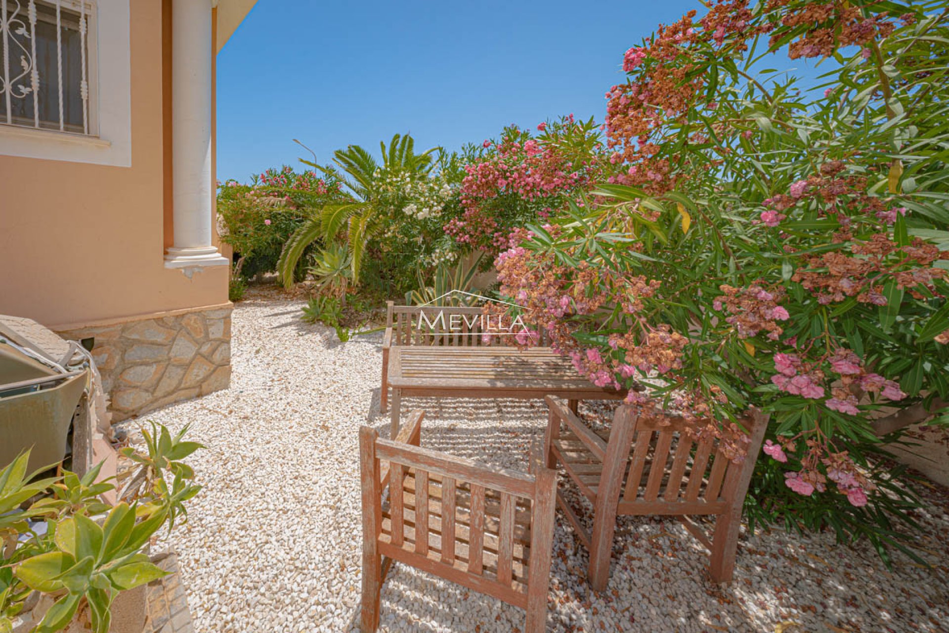Reventas - Chalet / Villa - Orihuela Costa - Campoamor