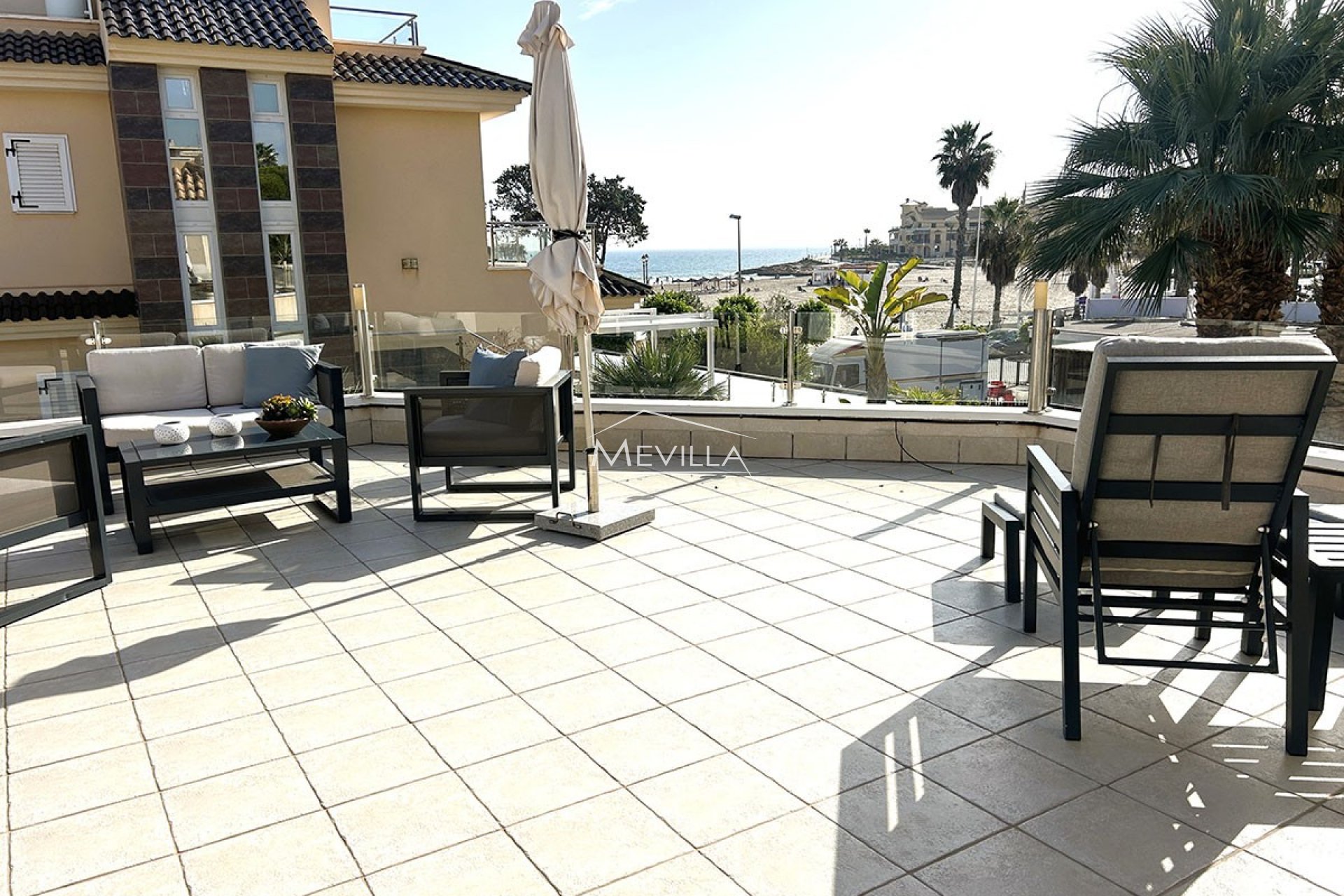 Reventas - Chalet / Villa - Orihuela Costa - La Zenia