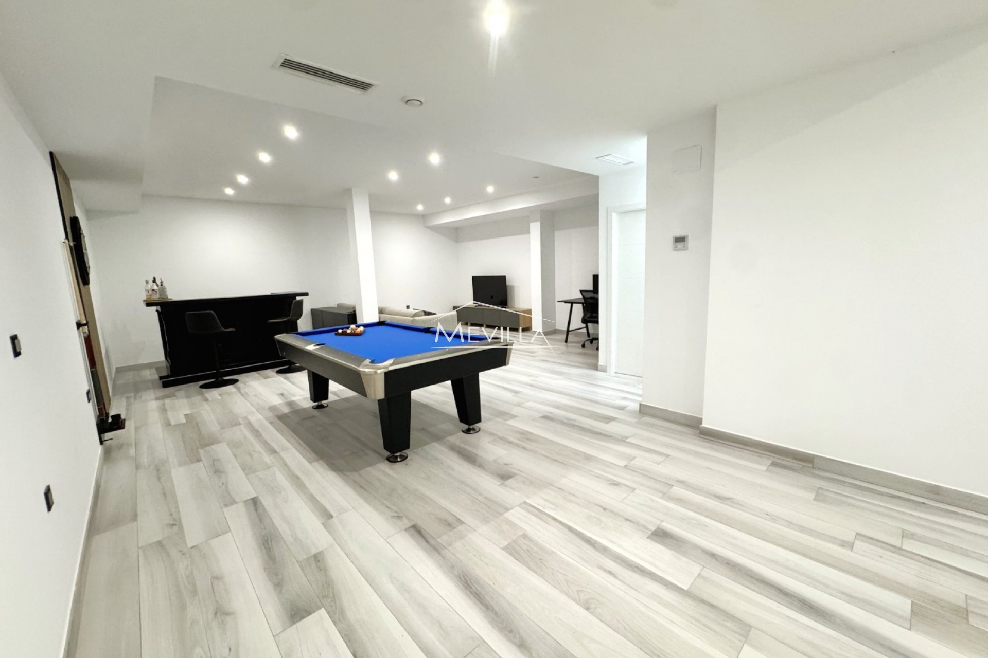 Reventas - Chalet / Villa - Orihuela Costa - Lomas de Cabo Roig