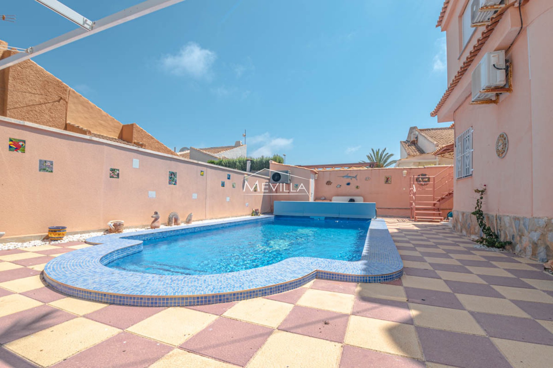 Reventas - Chalet / Villa - Orihuela Costa - Mil Palmeras