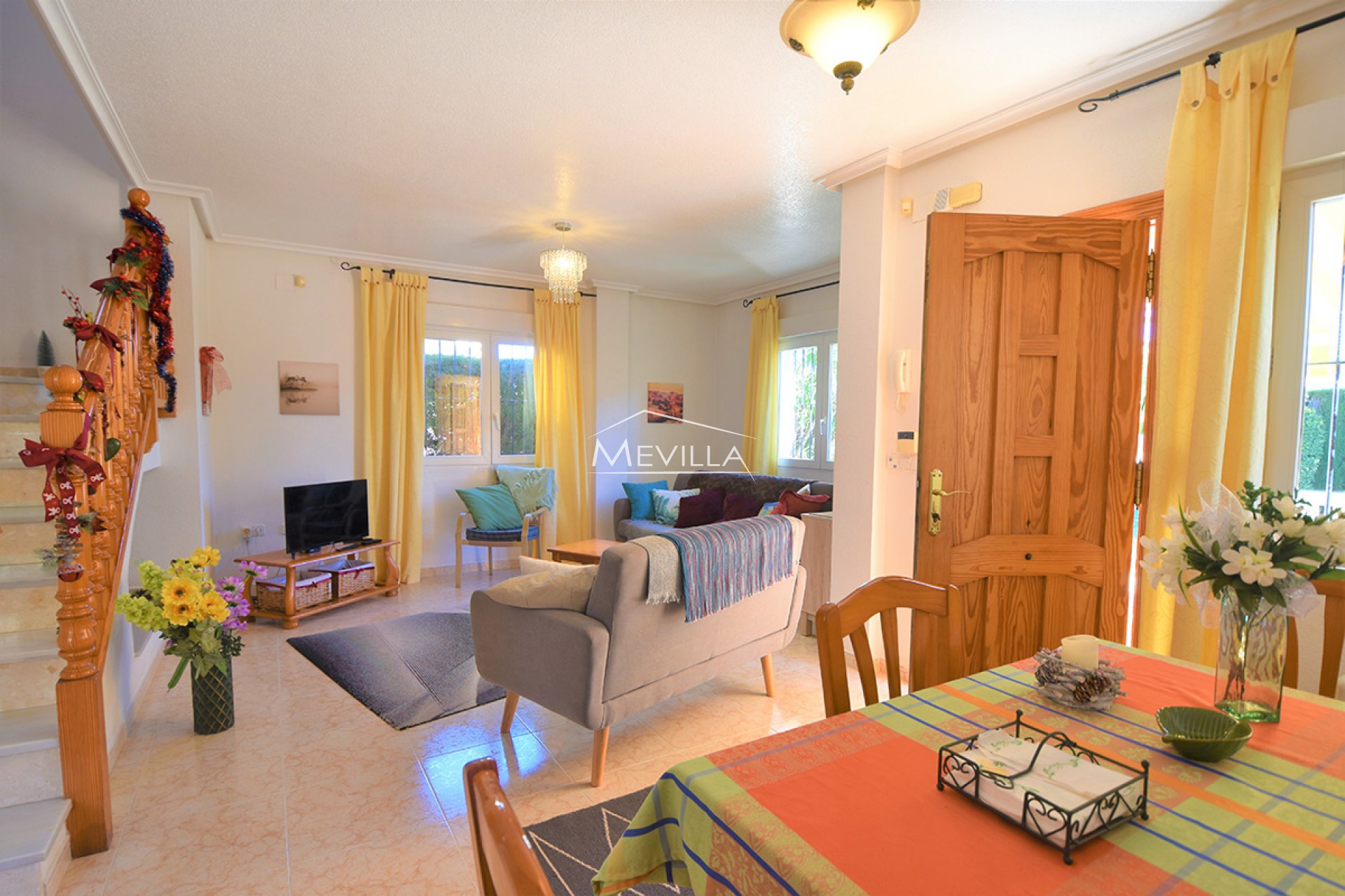 Reventas - Chalet / Villa - Orihuela Costa - Playa Flamenca