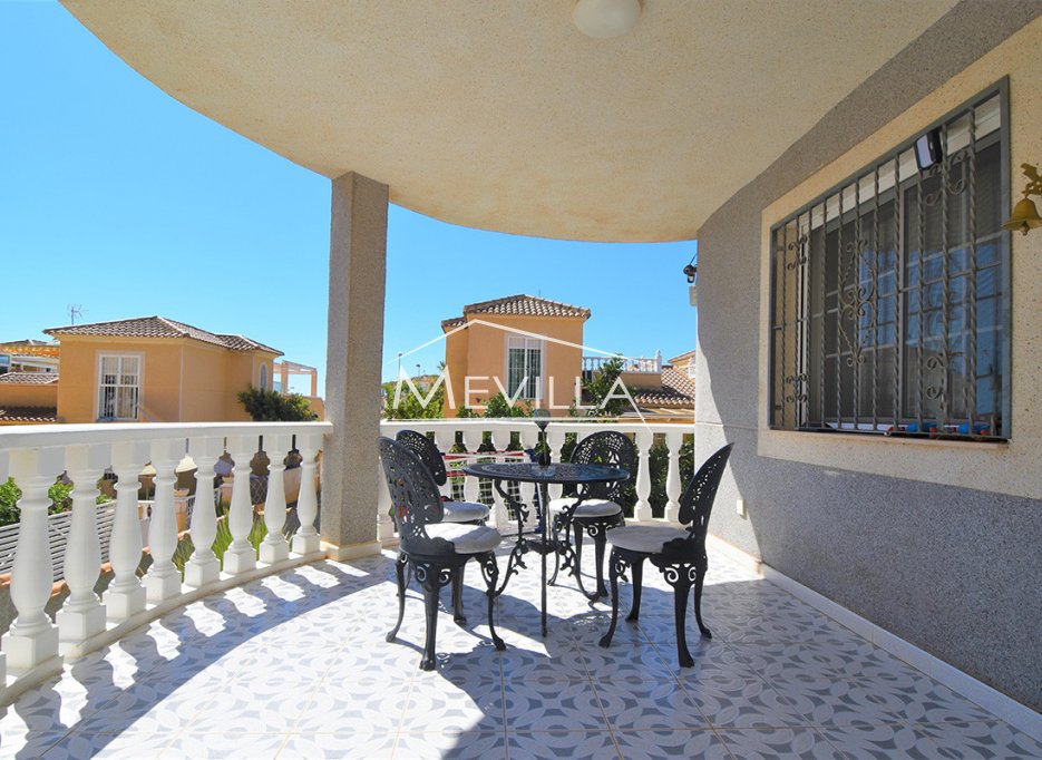 Reventas - Chalet / Villa - Orihuela Costa - Playa Flamenca