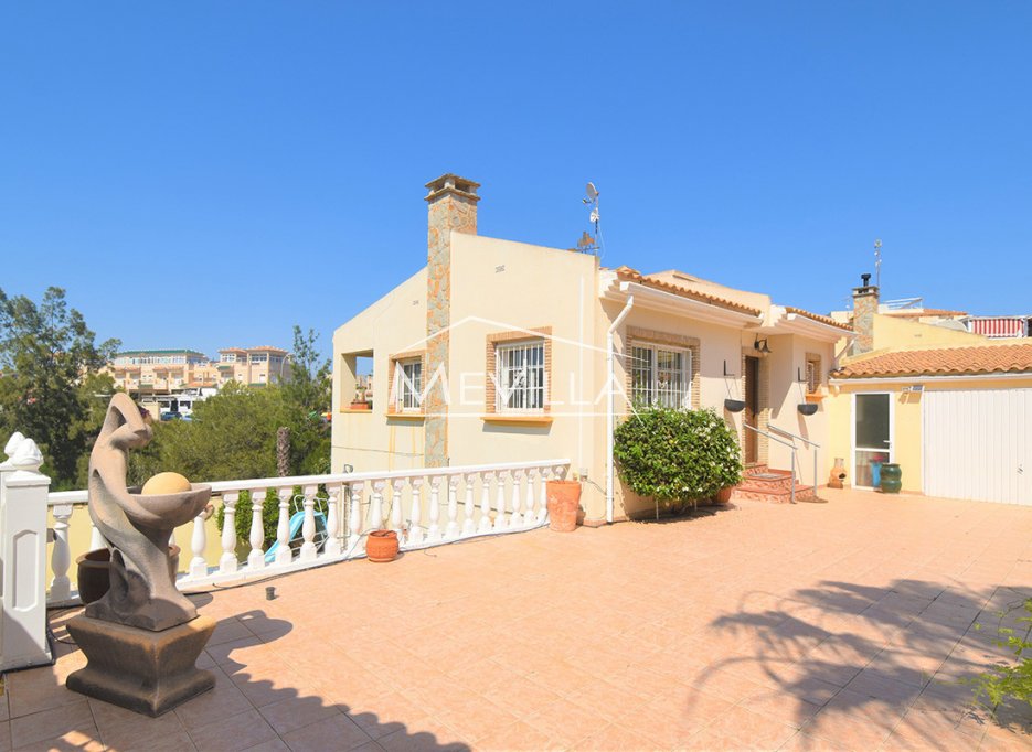 Reventas - Chalet / Villa - Orihuela Costa - Playa Flamenca