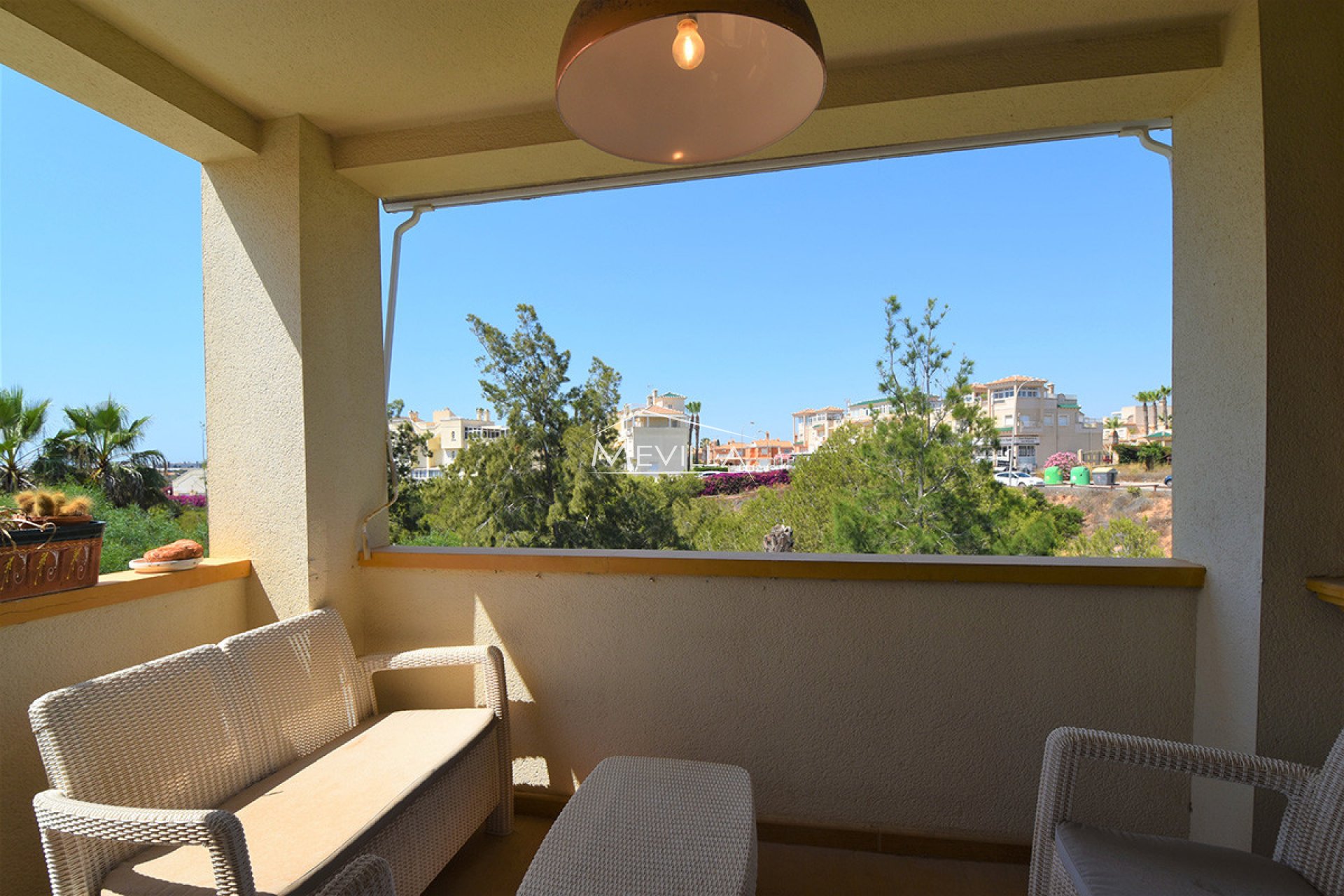Reventas - Chalet / Villa - Orihuela Costa - Playa Flamenca